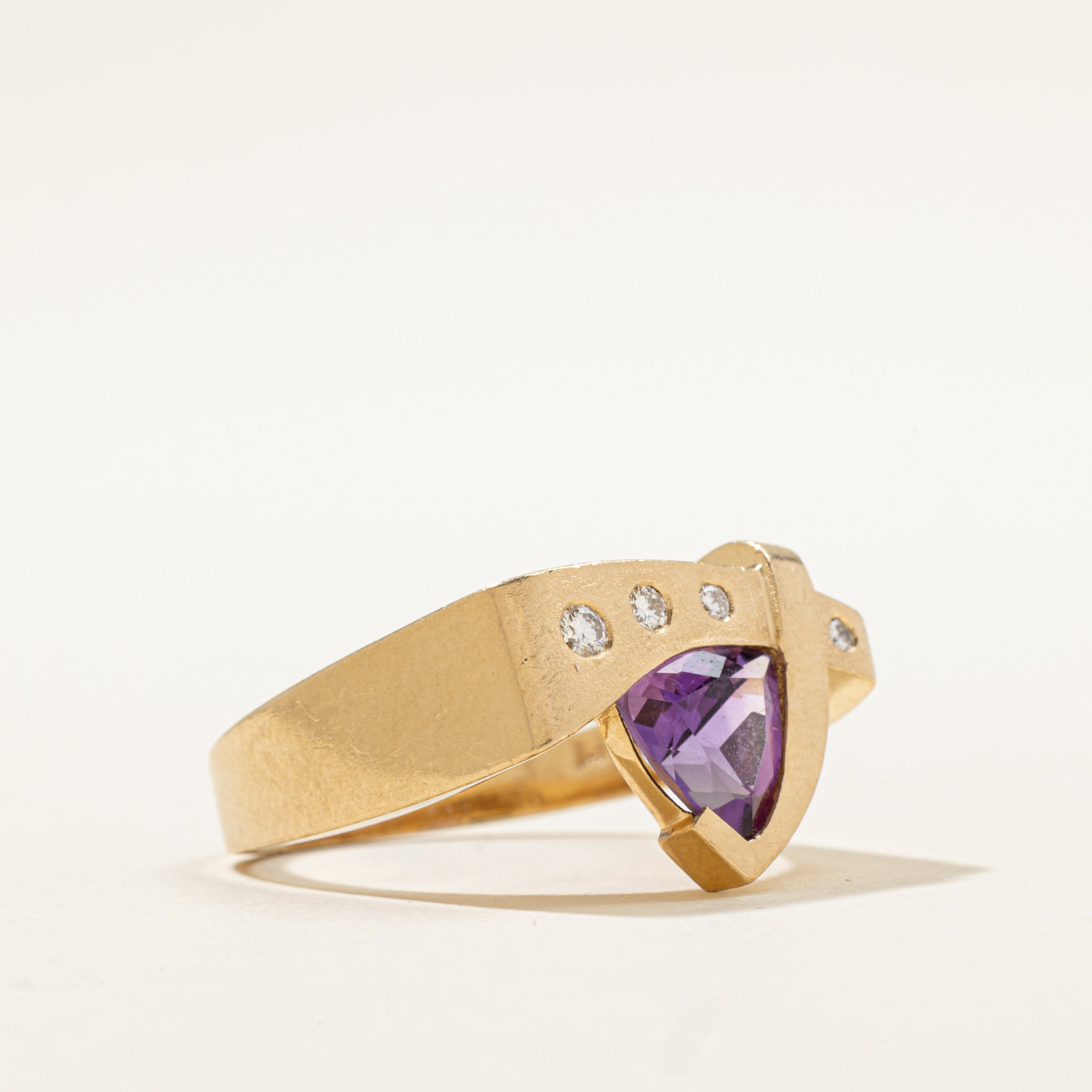Amethyst & Diamond Abstract Ring | 1.00ct, 0.09ctw | SZ 10 |