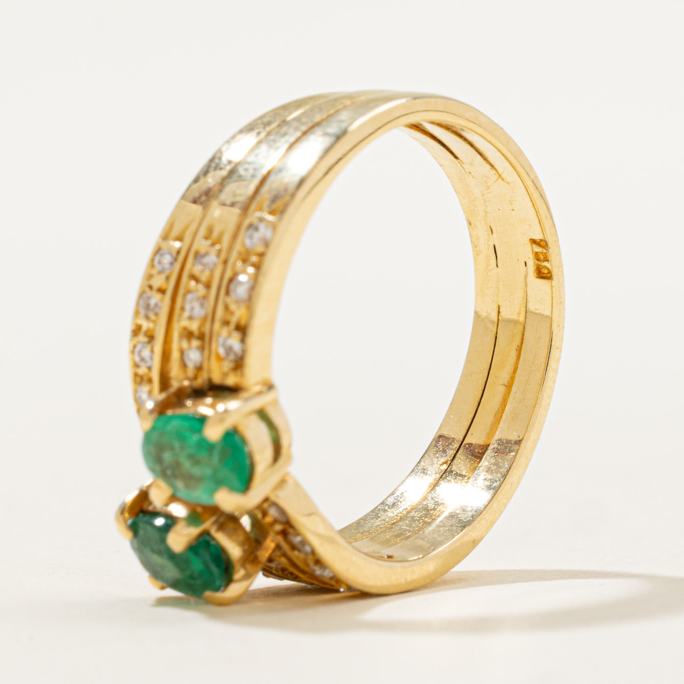 Bague émeraude et diamants | 0,60 ct, 0,22 ct | Taille 7,25 |