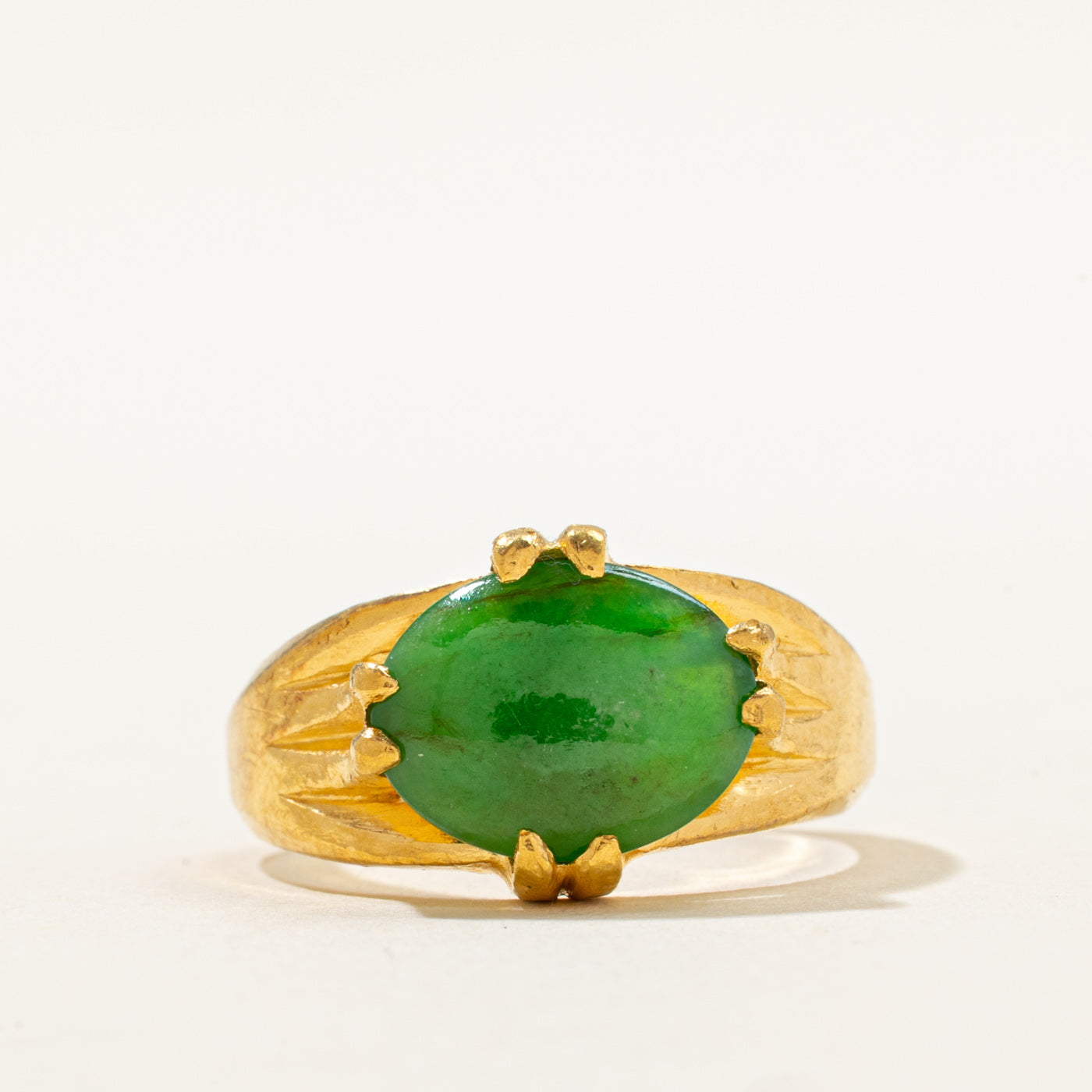 Oval Jadeite Solitaire Ring | 2.70ct |