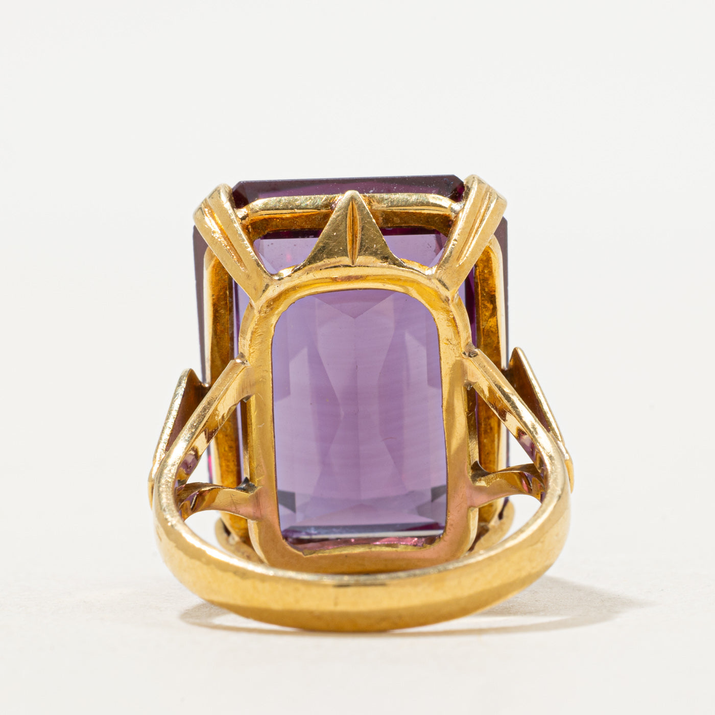 Synthetic Purple Sapphire Cocktail Ring | 26.00ctw | SZ 7.25 |