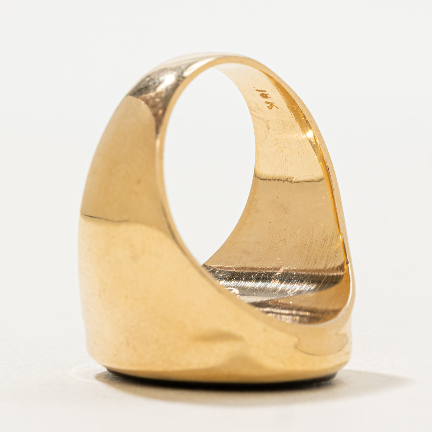 Onyx Signet Ring | SZ 7.25 |