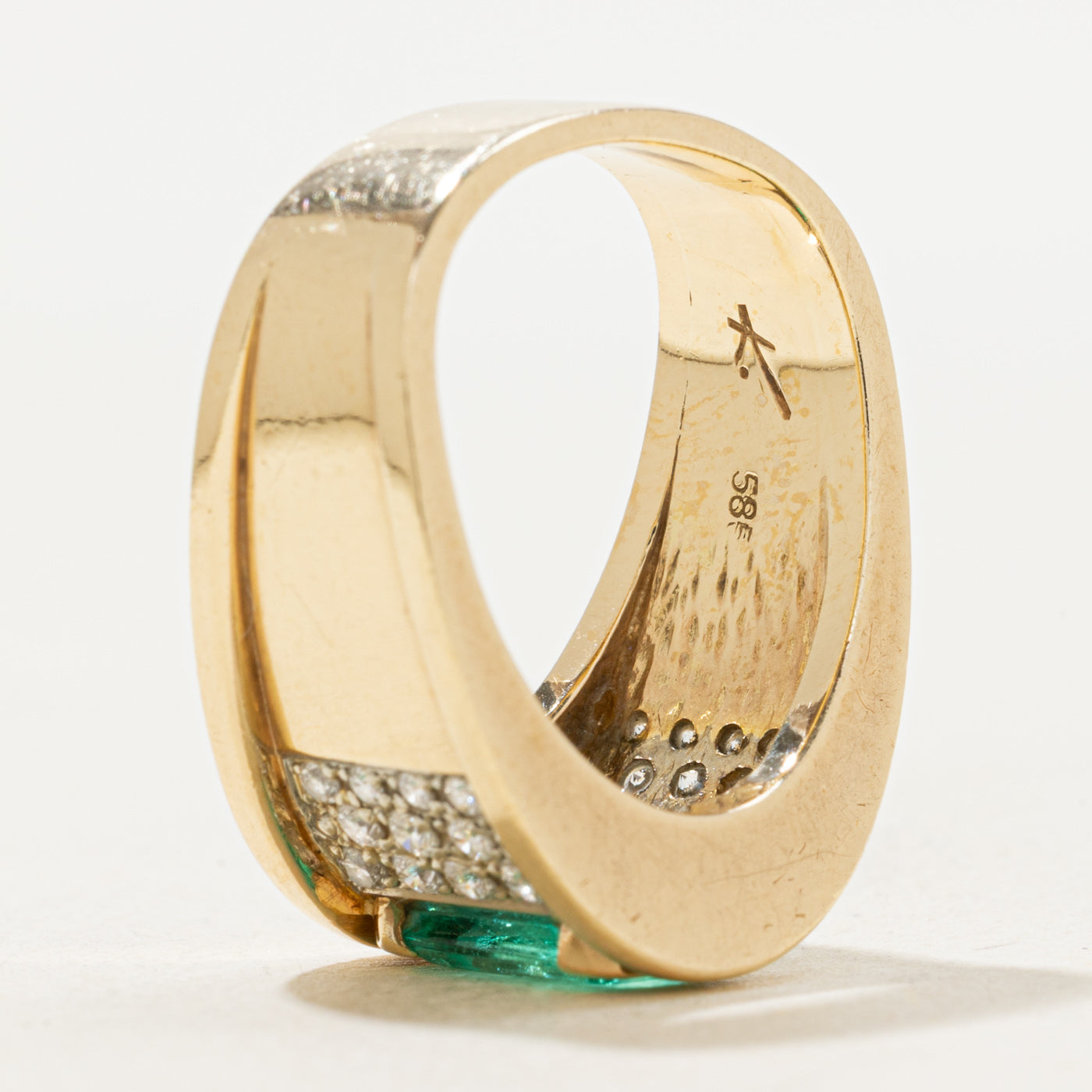 Emerald & Diamond Domed Cocktail 14k Ring | 1.4ct, 0.22ctw | SZ 5.5 |