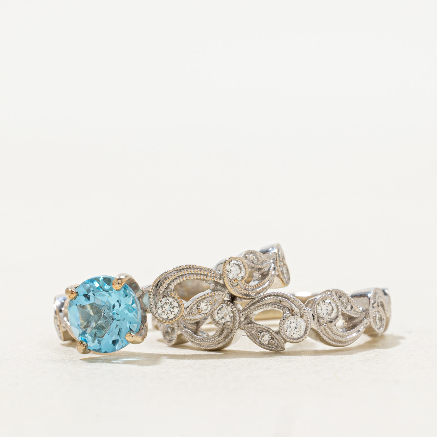 'Simon G' Blue Topaz Trellis Wedding Set | 0.80ct, 0.26ctw | SZ 4.5 |