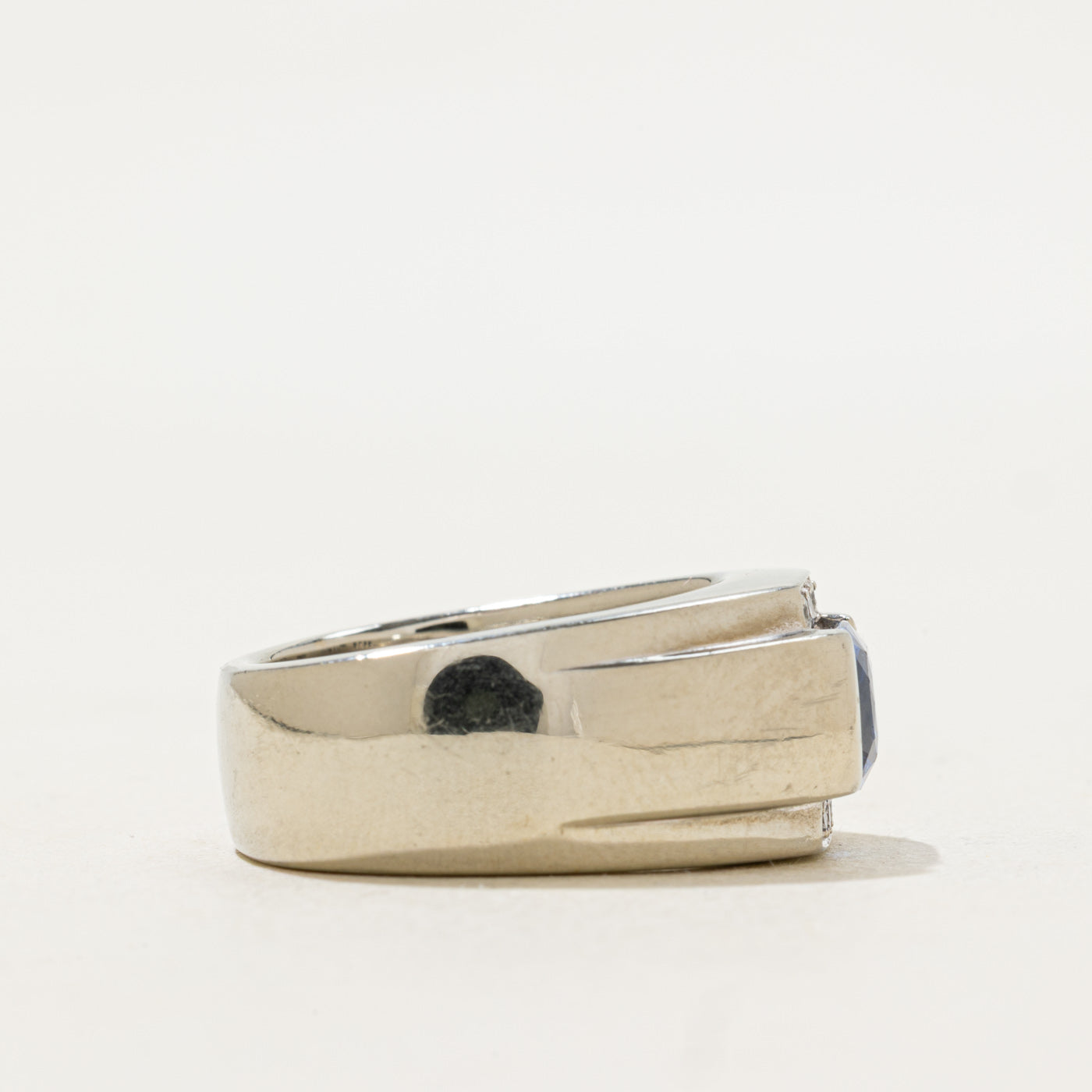 Sapphire & Diamond Ring | 2.88ct, 0.16ctw | SZ 8.25 |