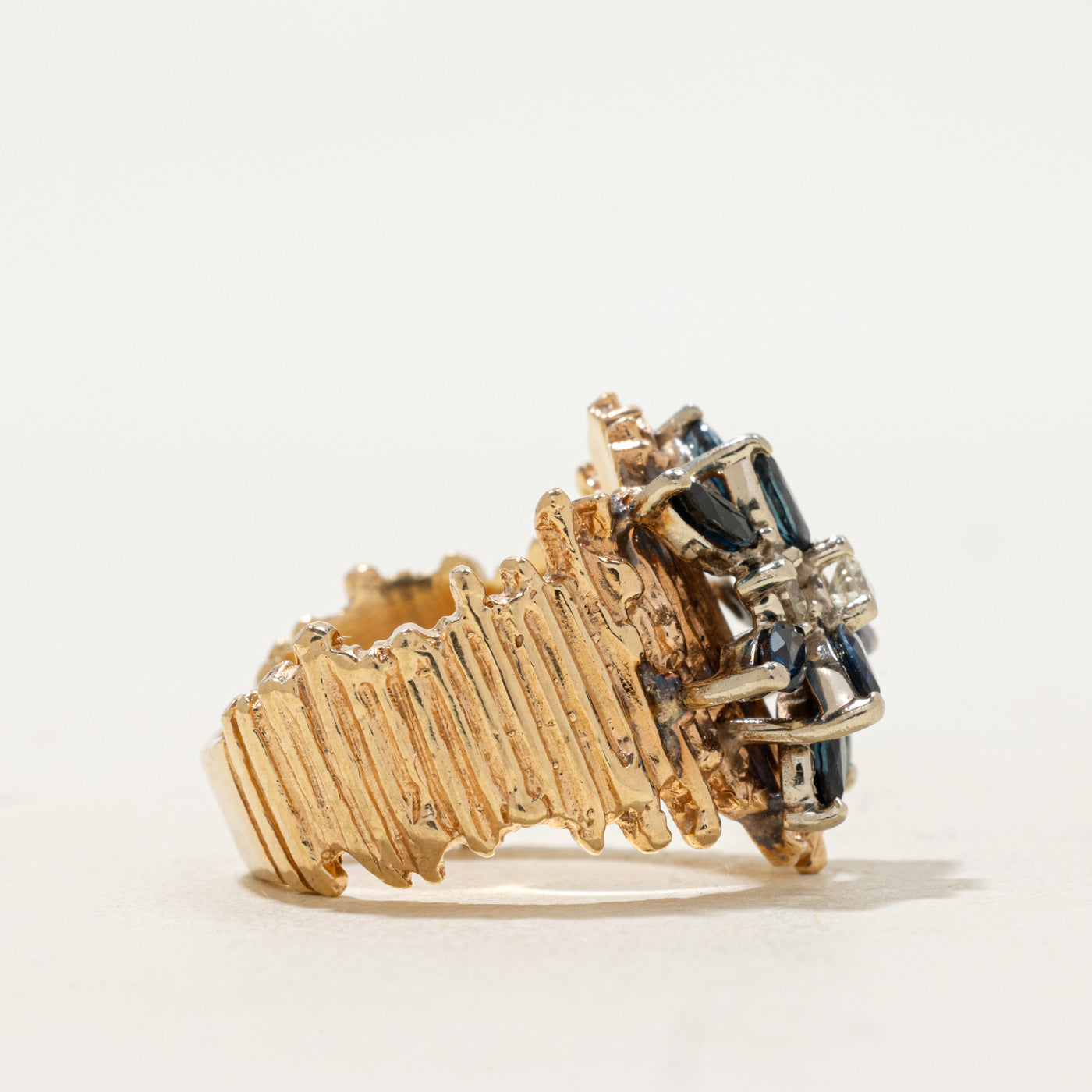 Bague cocktail saphir et diamants | 1,25 ct, 0,40 ct | Taille 8,75 |