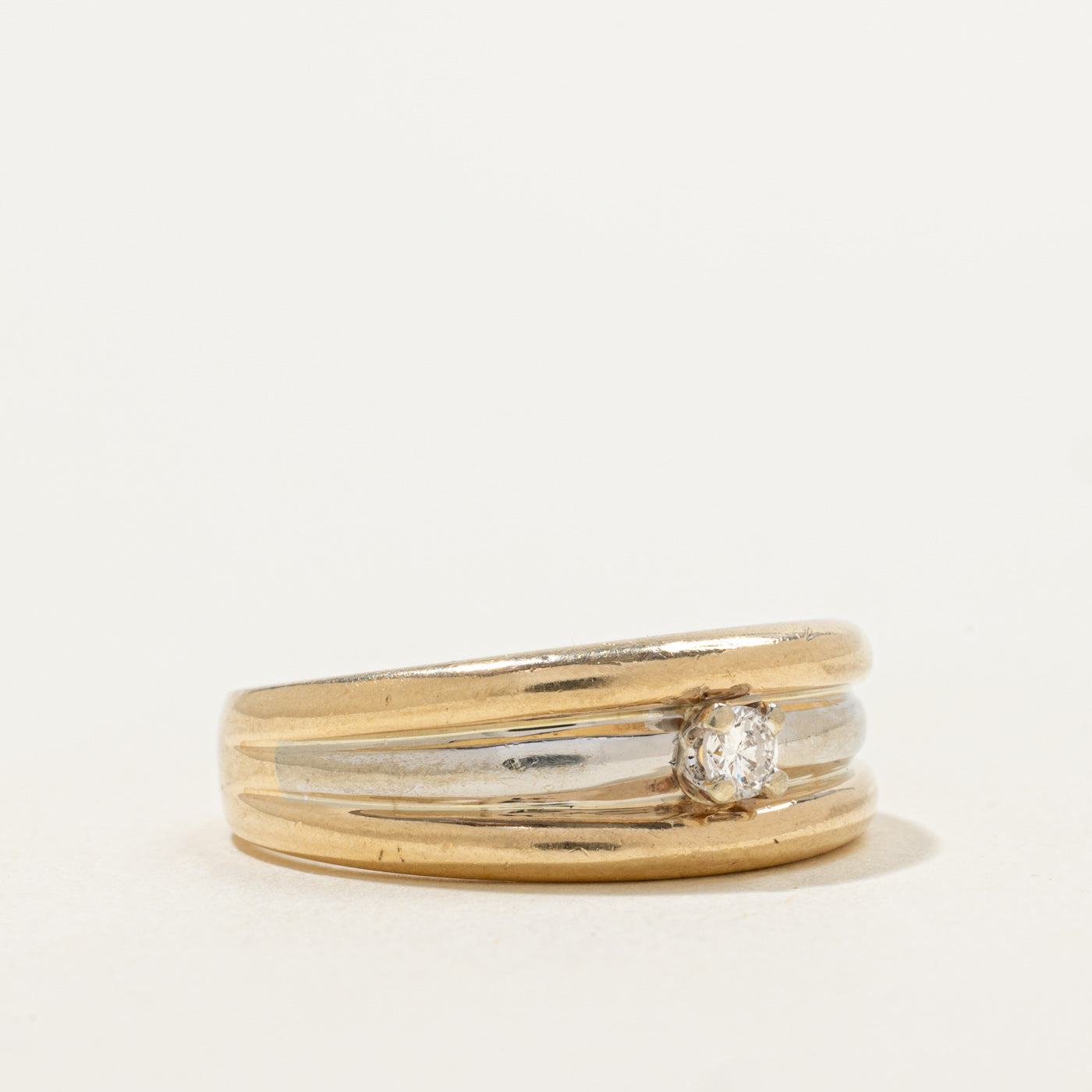 Bague en or bicolore et diamant | 0,08 ct | Taille 8 |
