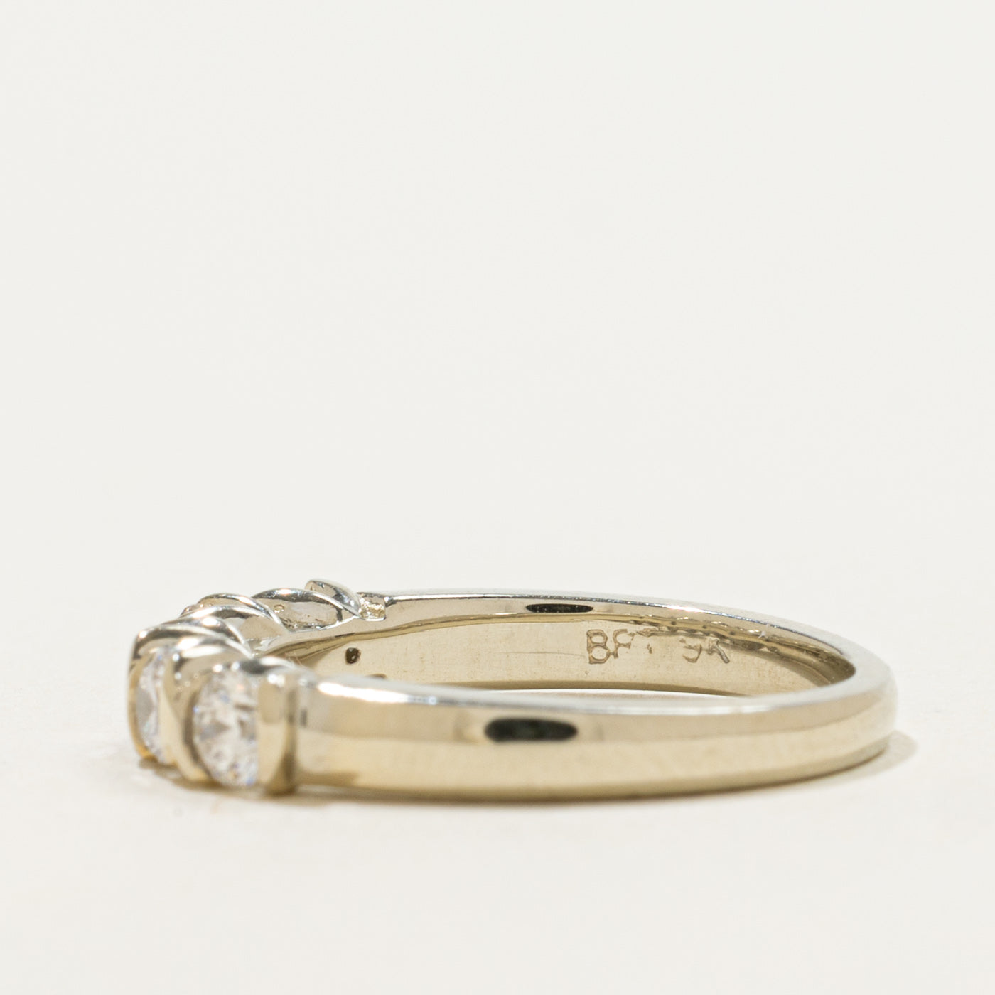 Bague cinq diamants | 0,50 ct au total | Taille 5 |