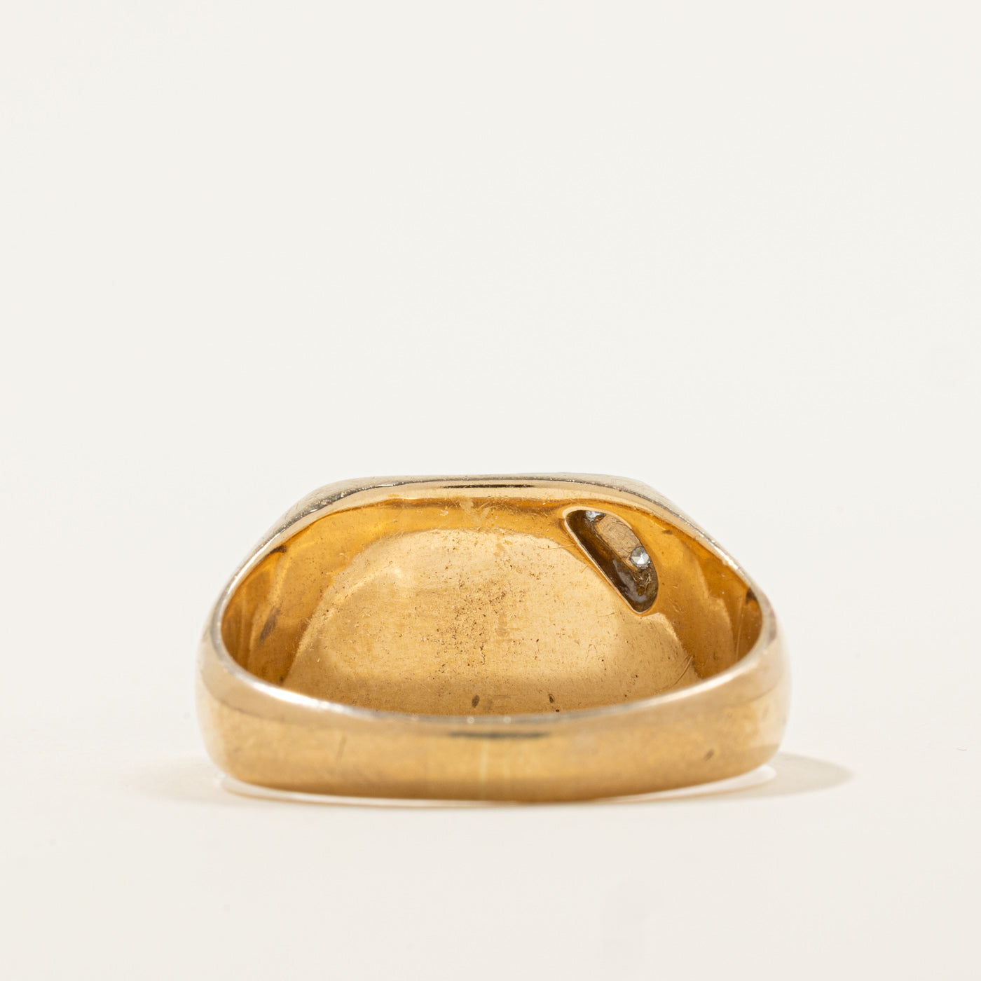 Diamond Signet Ring | 0.02ctw | SZ 11 |
