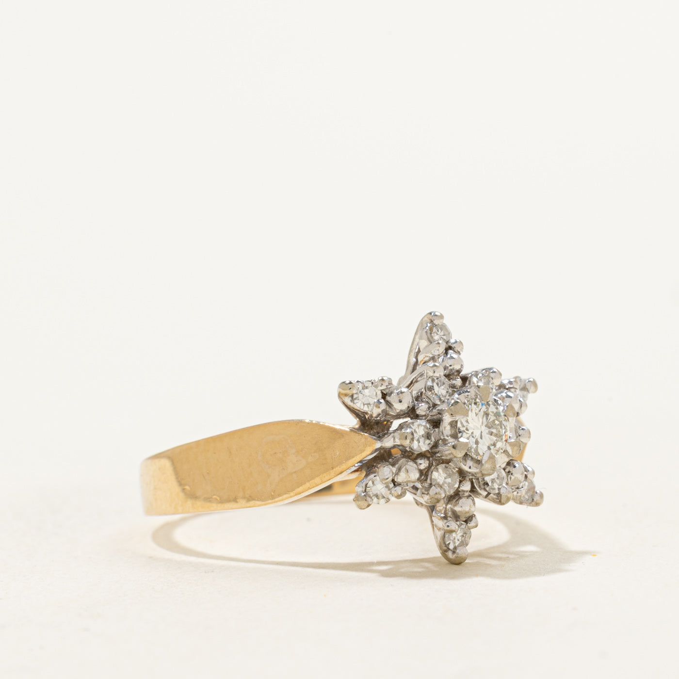 Starburst Diamond Cathedral Ring | 0.27ctw | SZ 5.5 |