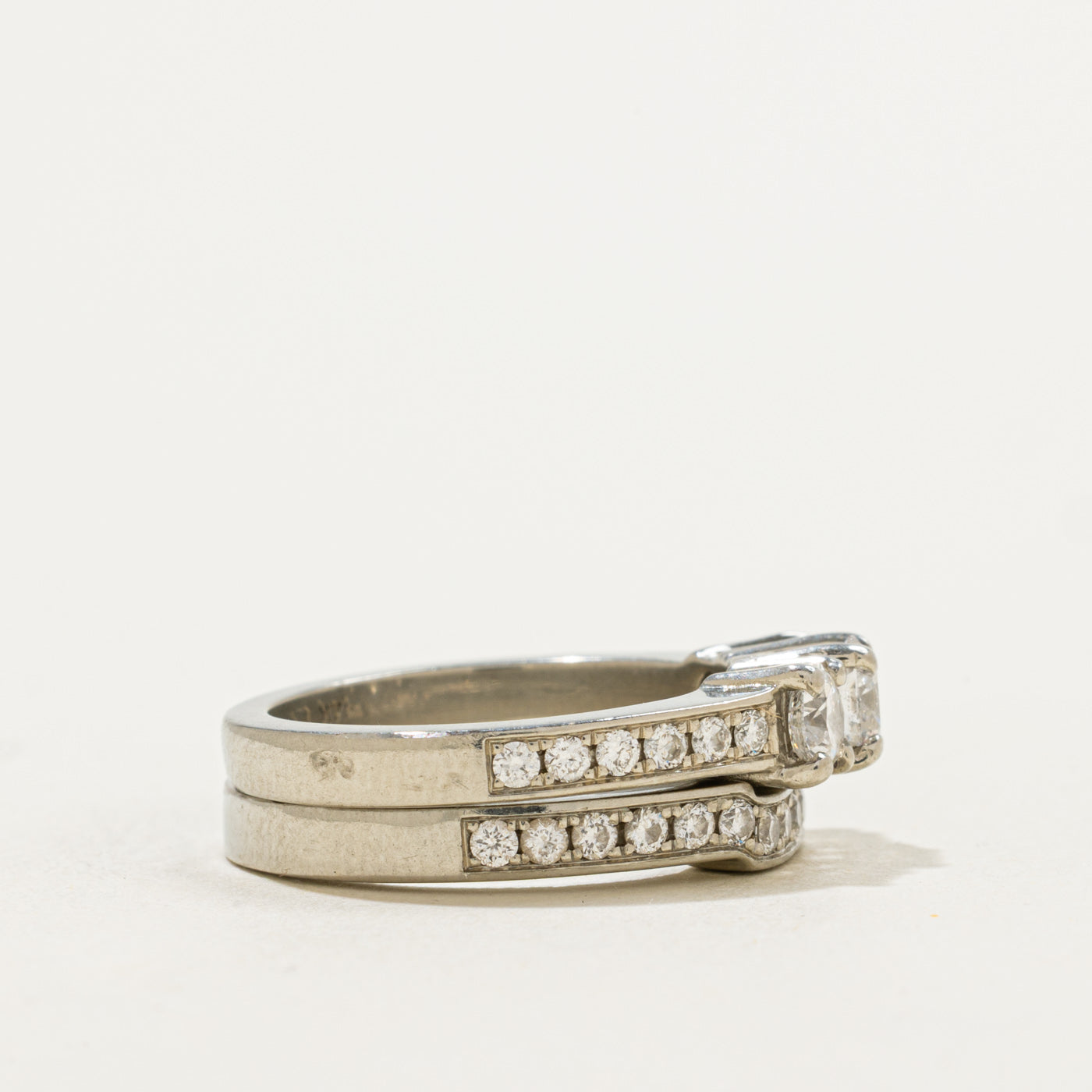 Ensemble de mariage trois diamants | 1,44 ct au total | Taille 5,5 |