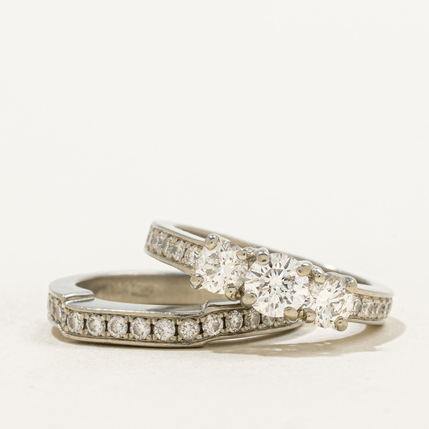 Ensemble de mariage trois diamants | 1,44 ct au total | Taille 5,5 |