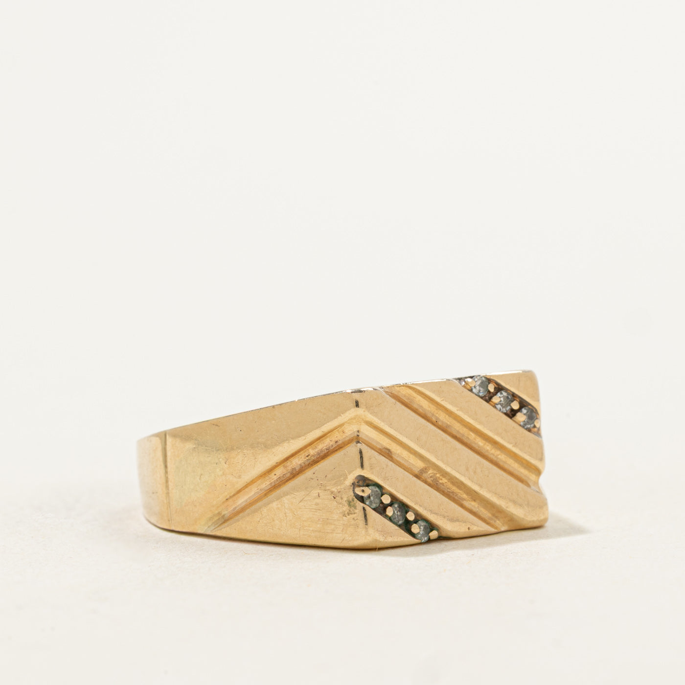 Chevron Detailed Signet Style Ring | 0.09ctw | SZ 10.5 |