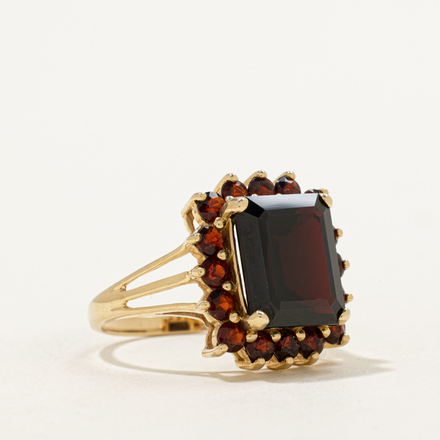 Bague cocktail halo de grenat | 8,89 ct | Taille 9 |