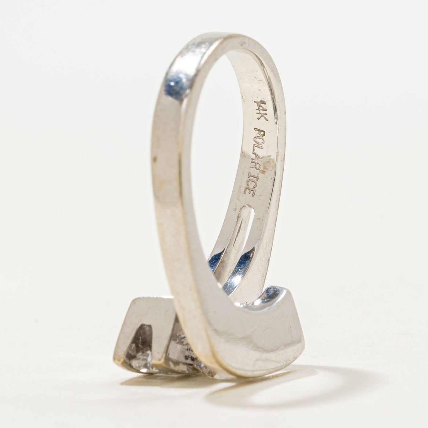 Bague Polar Ice en diamant canadien avec sertissage croisé | 0,77 ct | Taille 7,75 |