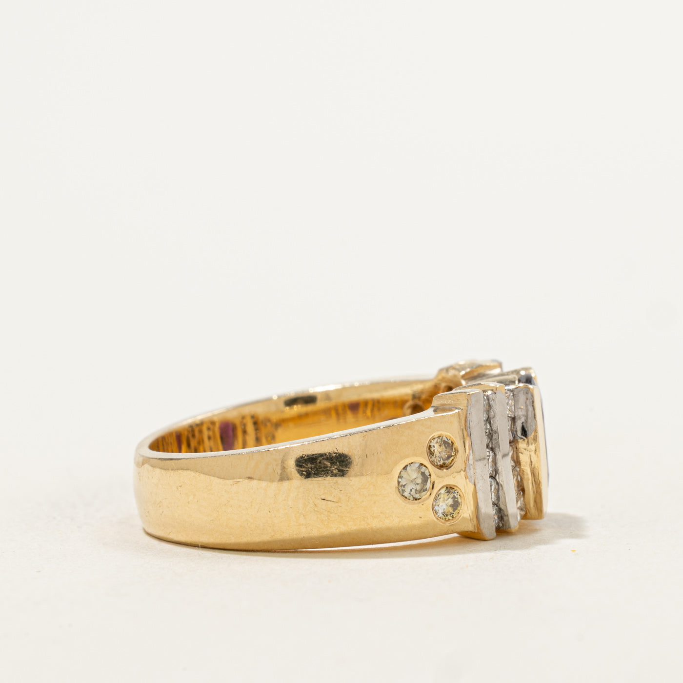 Bague cocktail rubis et diamants | 1,02 ct, 0,63 ct au total | Taille 8,75 |