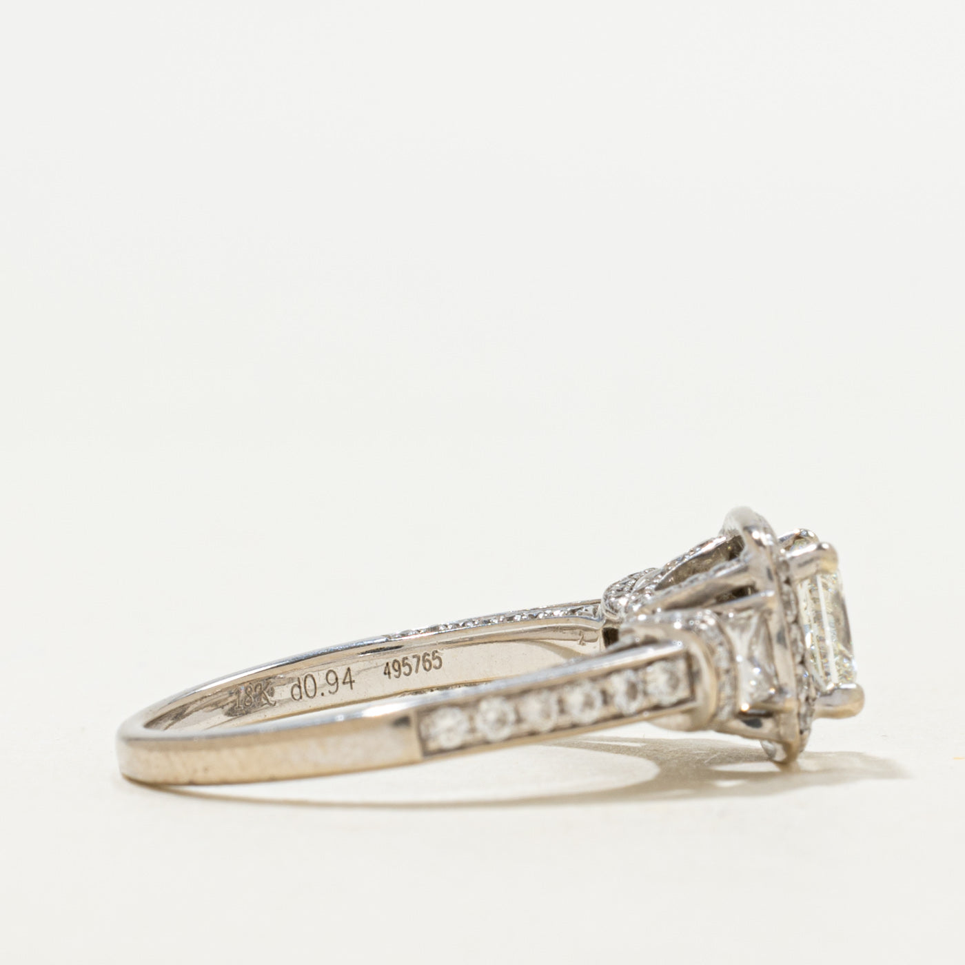 'Simon G' Three Stone Princess Cut Diamond Gallery Ring | 1.84ctw | SZ 6.25 |