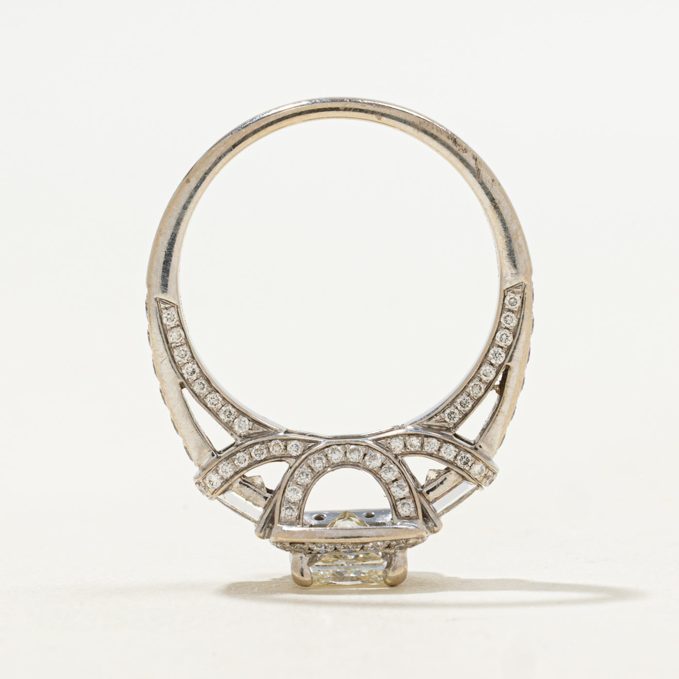 'Simon G' Three Stone Princess Cut Diamond Gallery Ring | 1.84ctw | SZ 6.25 |