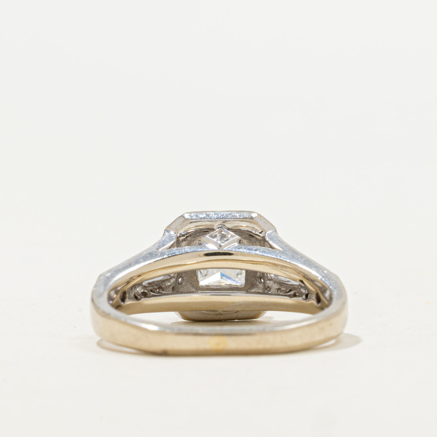 Bague de fiançailles à anneau fendu et halo princesse | 1,50 ct | Taille 4,5 |