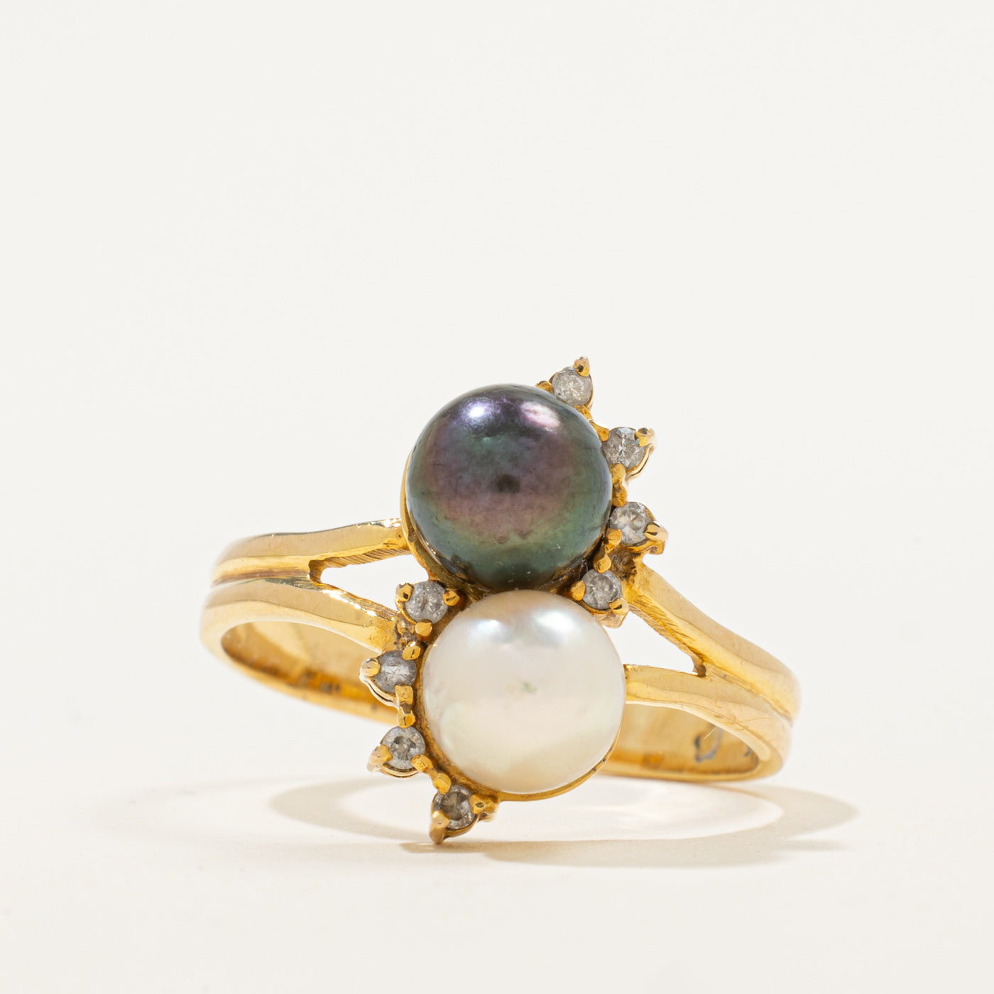 Toi Et Moi Pearl & Diamond Ring | 0.08ctw | SZ 10.5 |