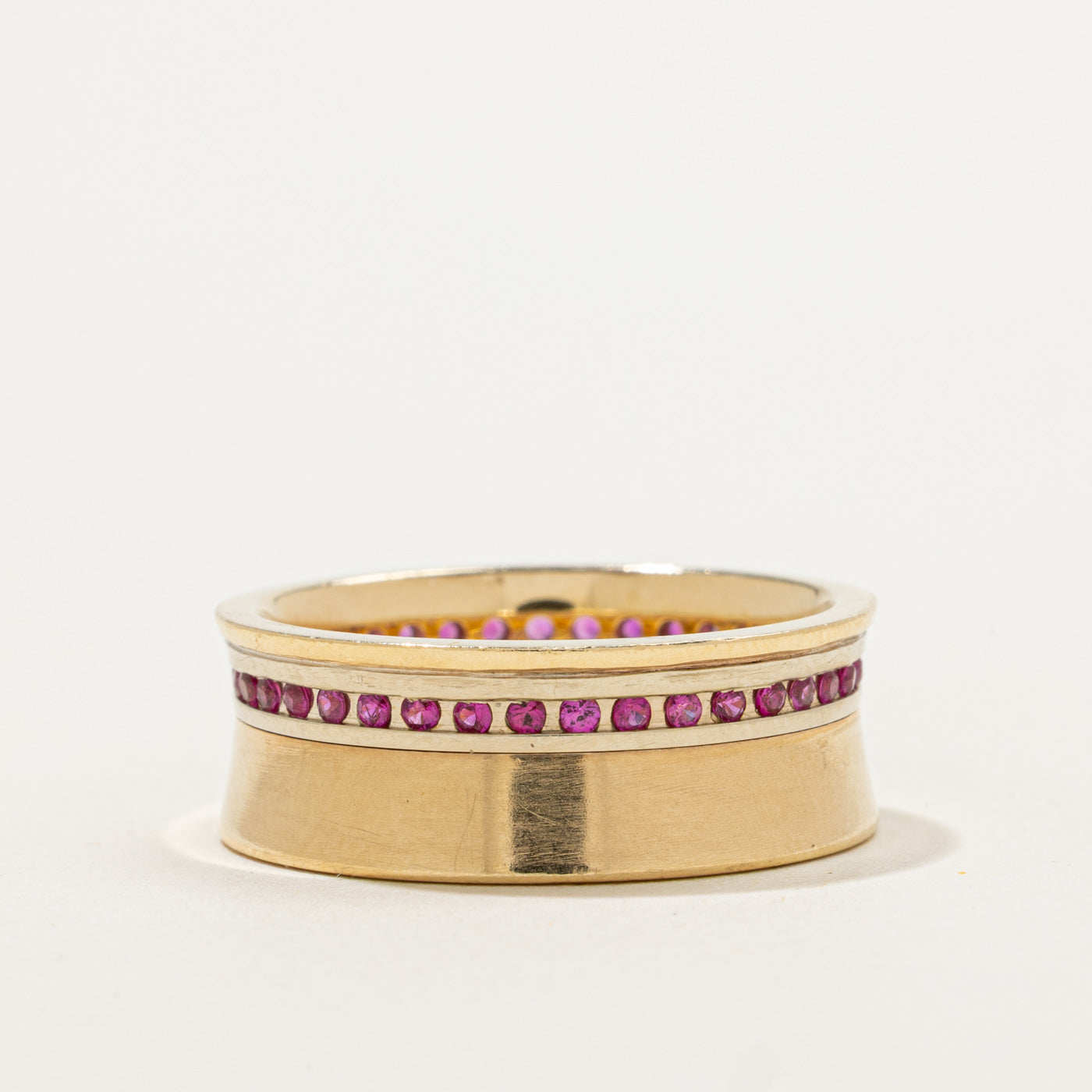 Alliance en saphir synthétique | 0,25 ct | Taille 8,75 |