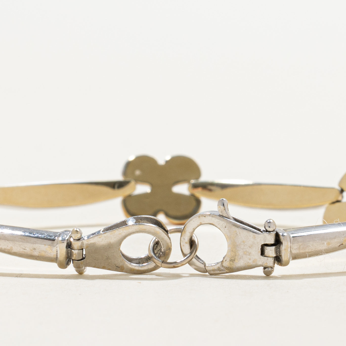 Tri Tone Gold Floral Bracelet | 7" |