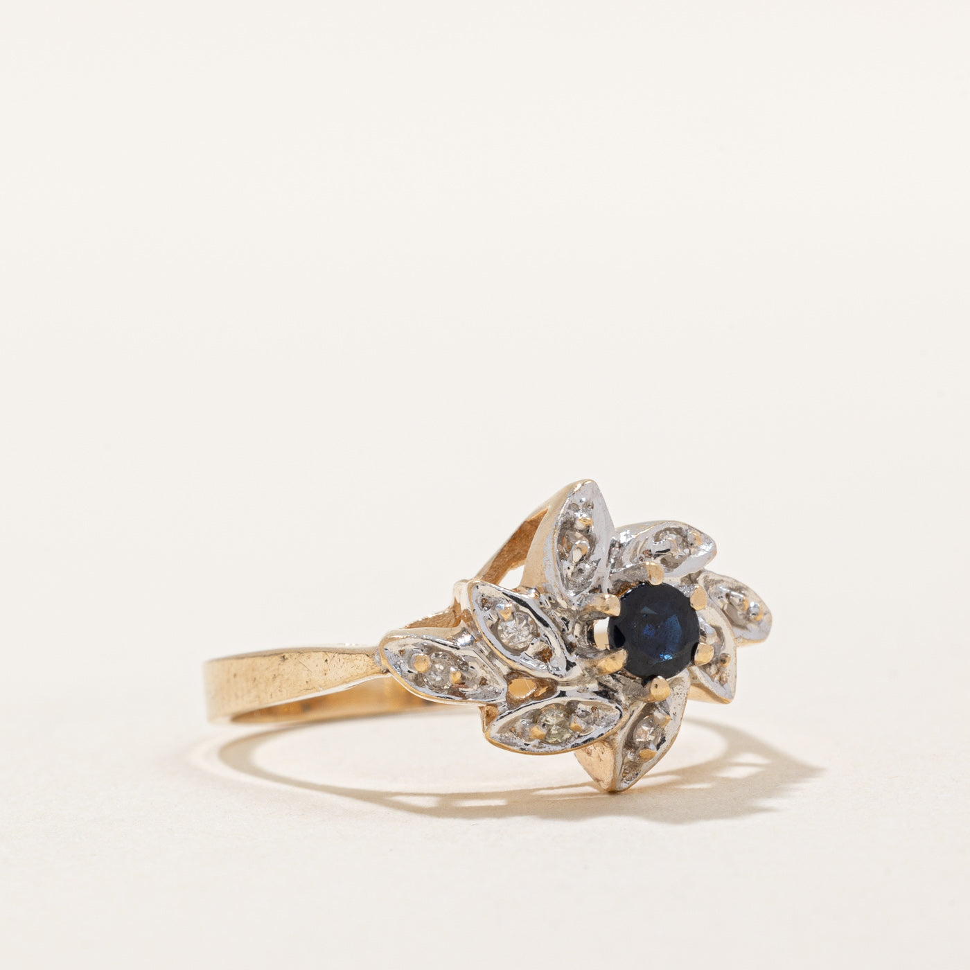 Sapphire & Diamond Cluster Ring | 0.16ct, 0.04ctw | SZ 6.25 |