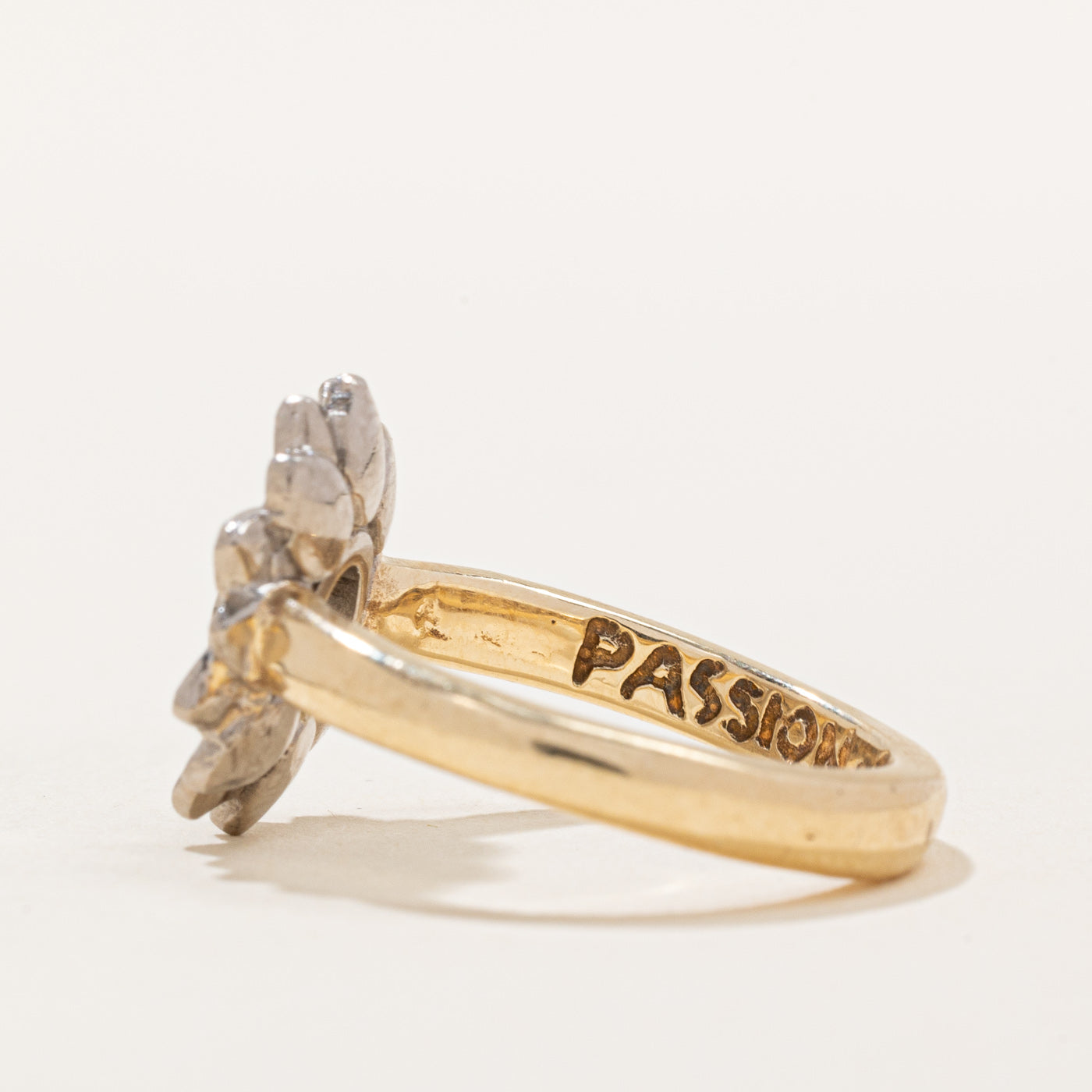 Diamond Flower Ring | 0.18ct | SZ 6.25 |