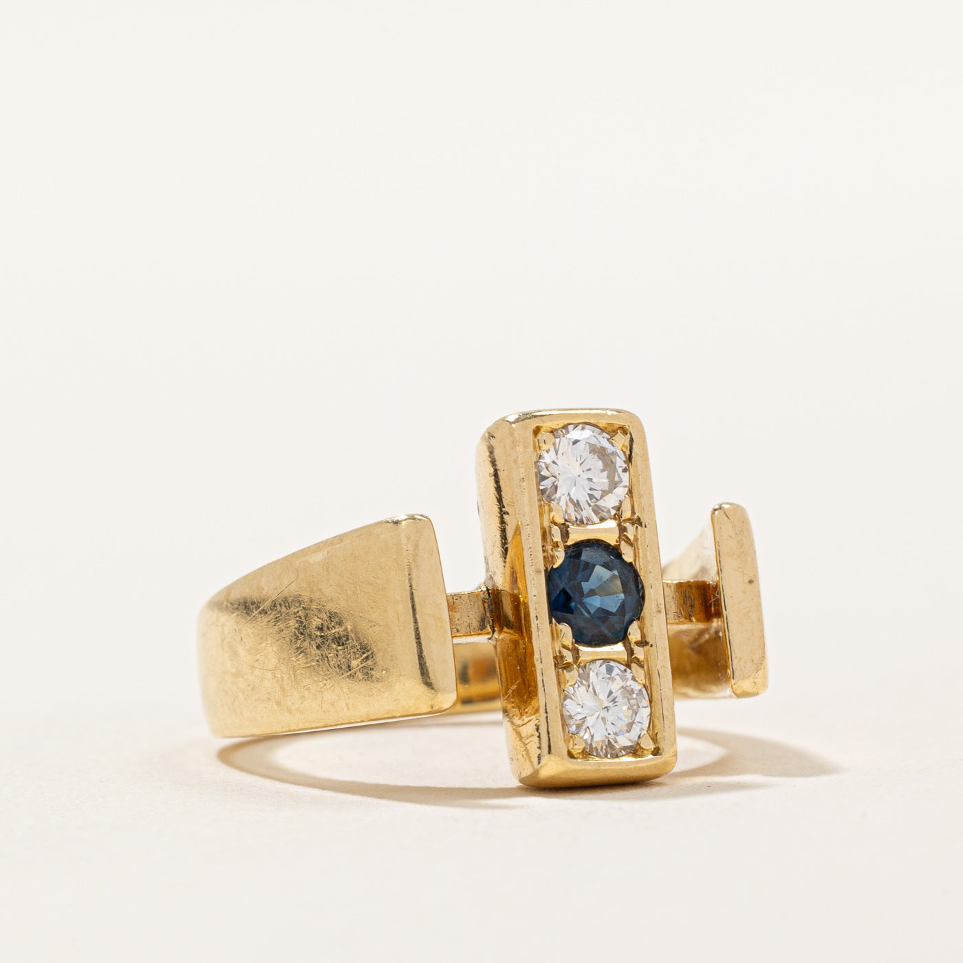 Diamond & Sapphire Vertical Ring | 0.32ctw, 0.26ct | SZ 5.5 |