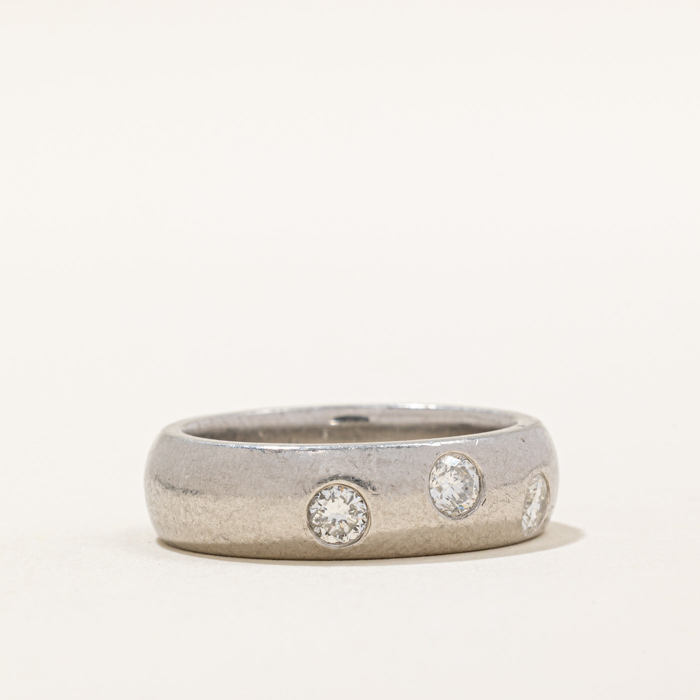Flush Set Diamond Ring | 0.76ctw | SZ 9.5 |