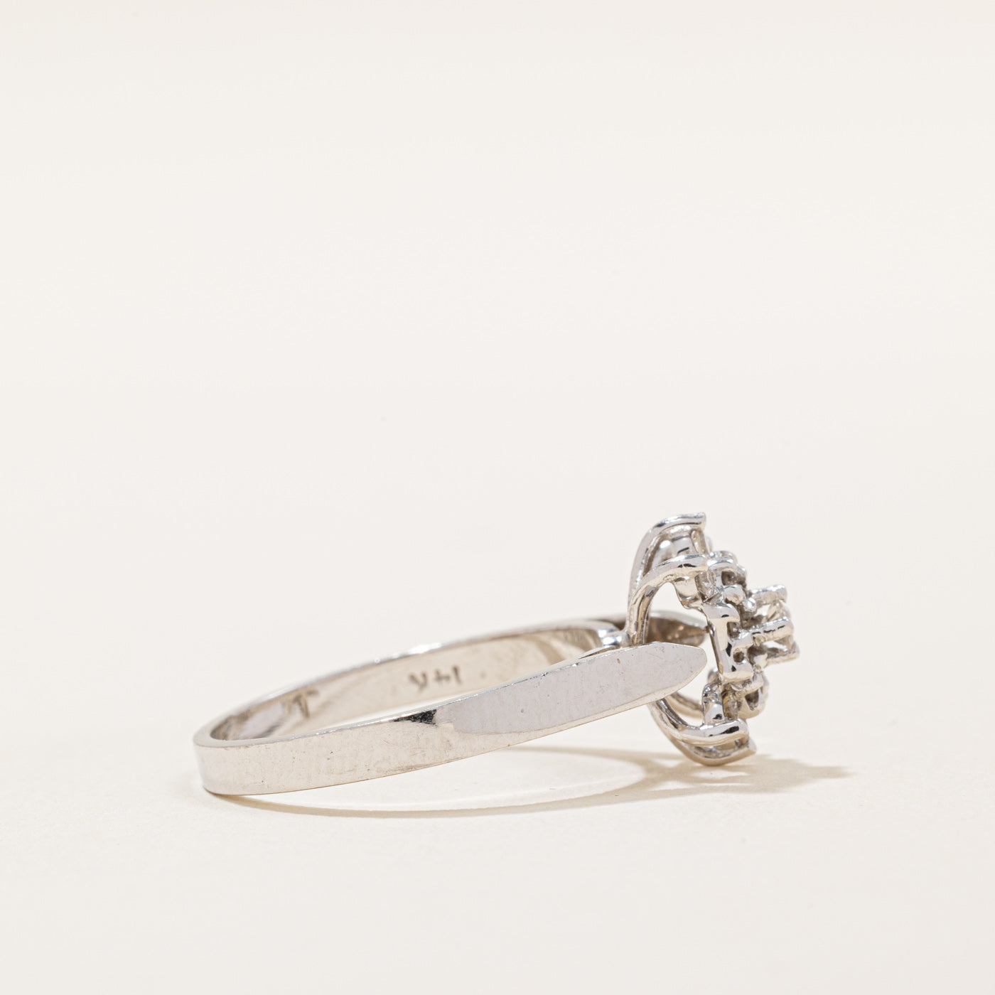 Diamond Cocktail Ring | 0.25ctw | SZ 6.25 |