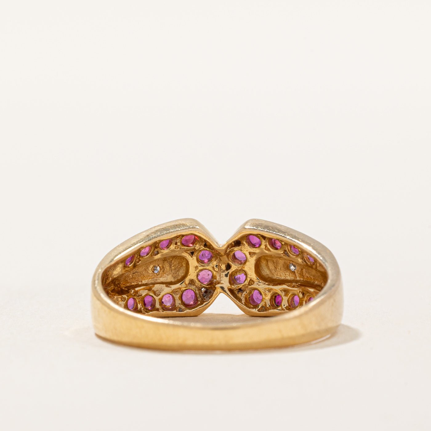 Ruby & Diamond Ring | 0.80ctw, 0.01ctw | SZ 6.25 |