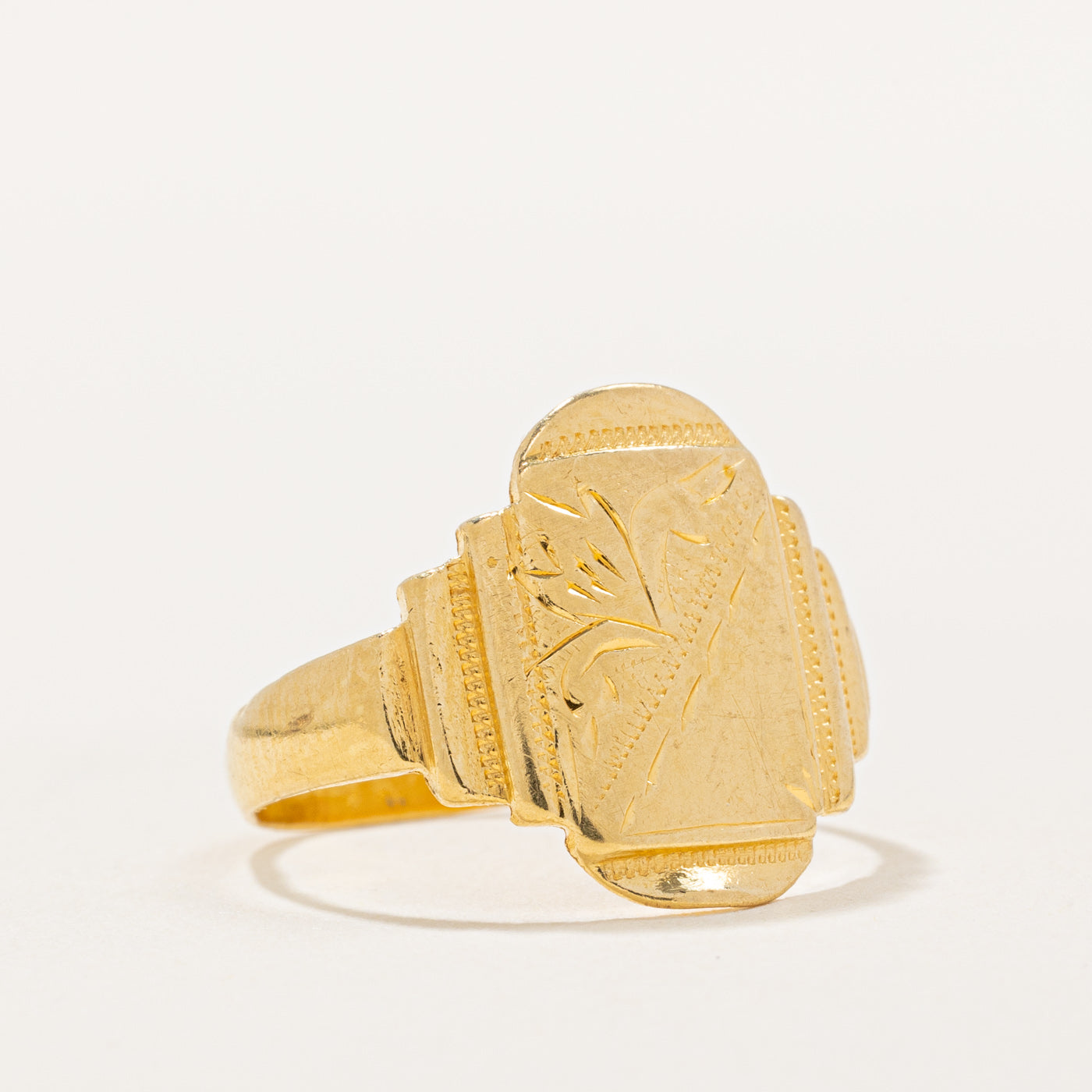 21k Yellow Gold Signet Ring | SZ 5.75 |