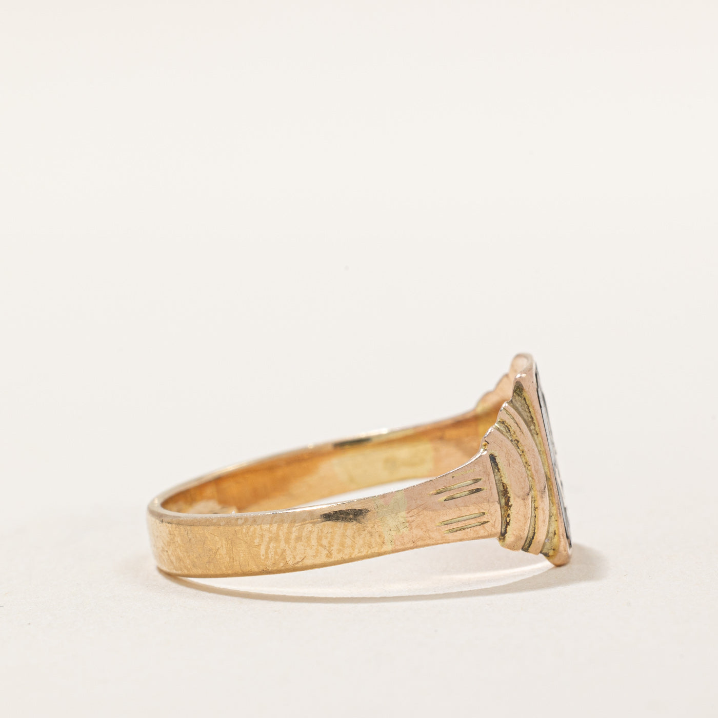 14k Yellow Gold Ring | SZ 10.25 |