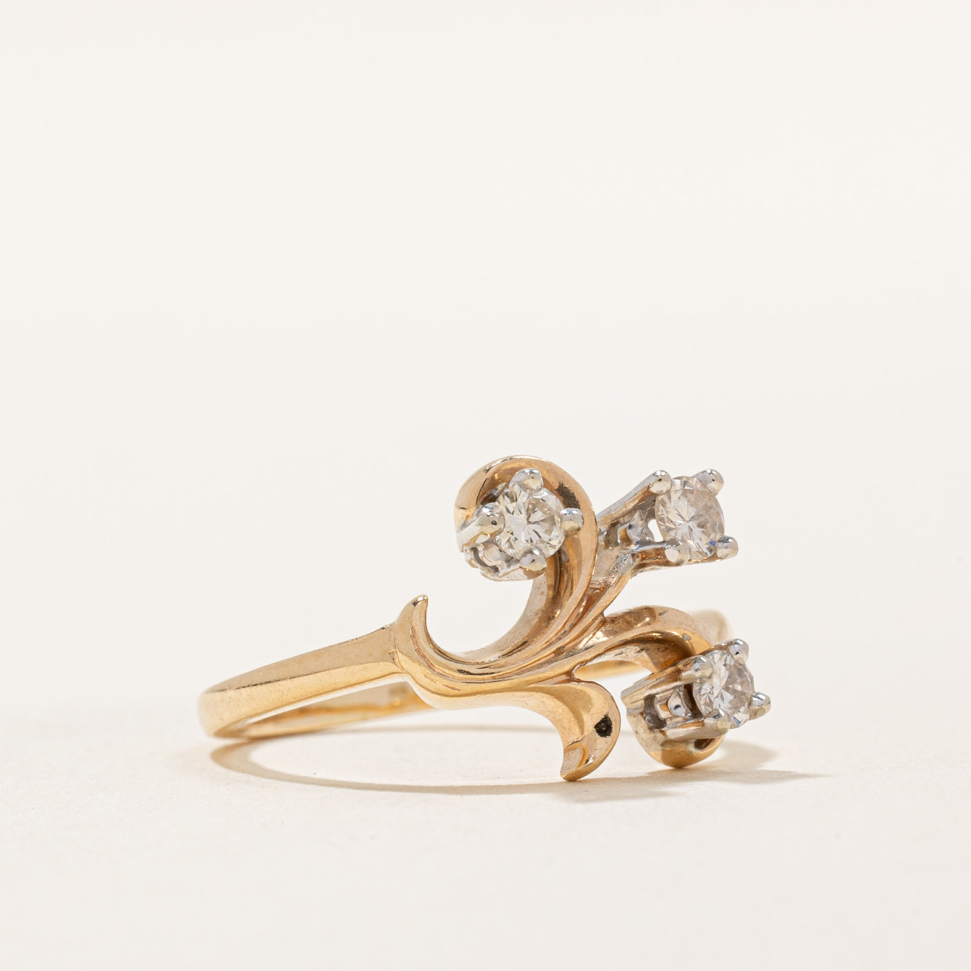 Diamond Cocktail Ring | 0.25ctw | SZ 6.25 |
