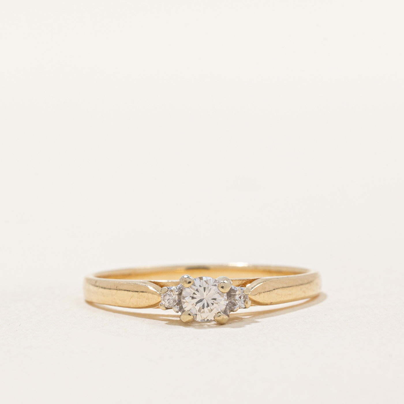 Diamond Ring | 0.17ctw | SZ 6.5 |