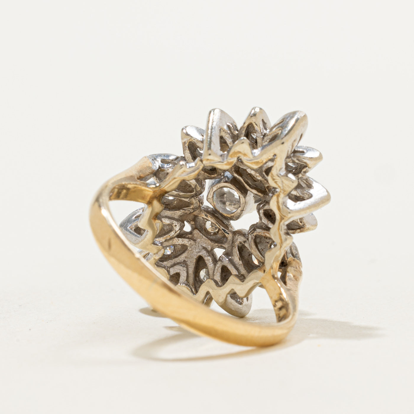 Floral Illusion Diamond Burst Ring | 0.39ctw | SZ 5 |