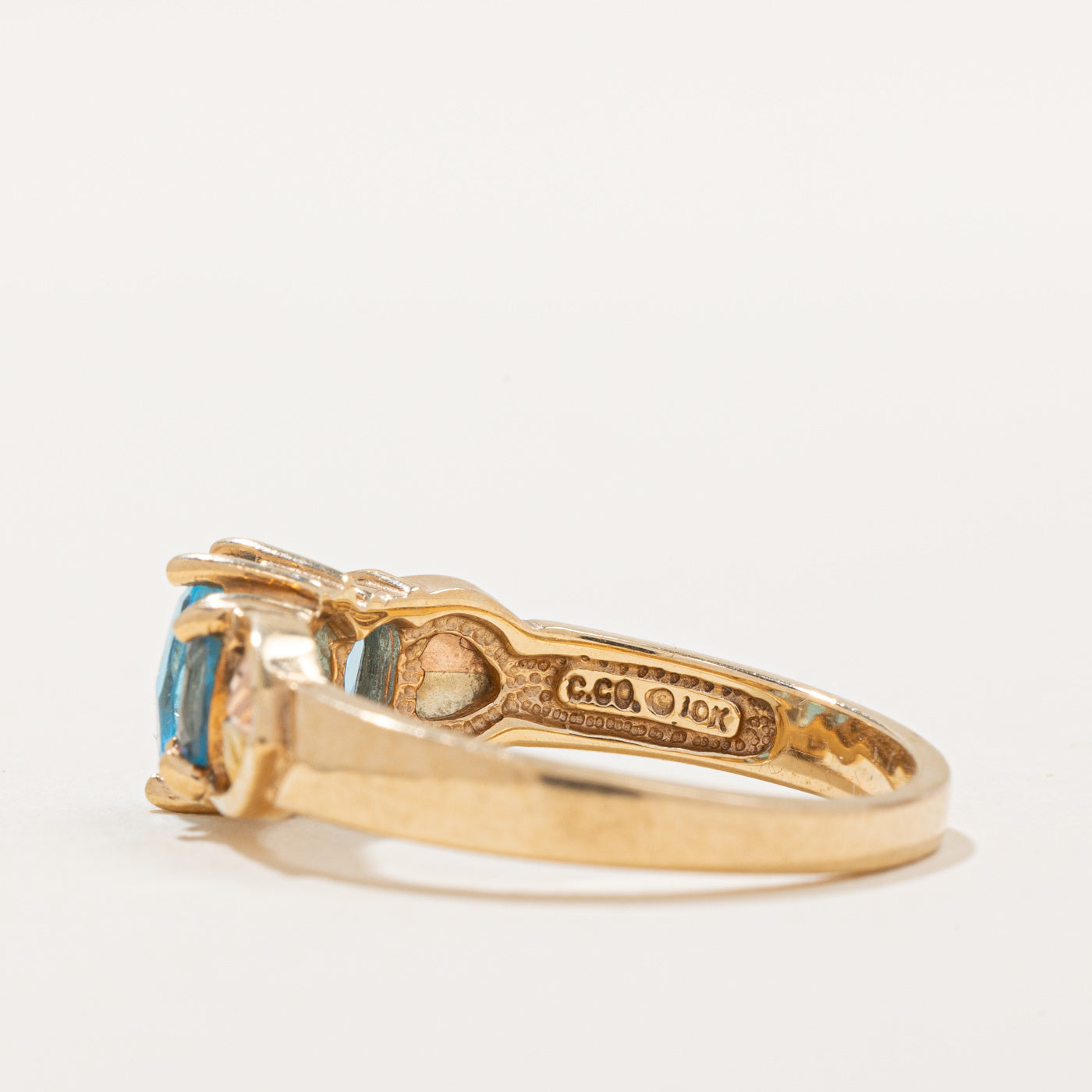 Two Tone Blue Topaz Ring | 1.50ctw | SZ 9 |