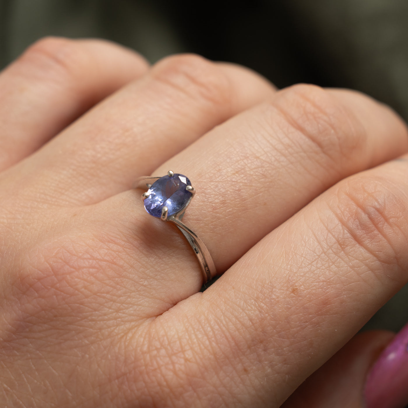 14k Solitaire Oval Cut Tanzanite Bypass Ring | 1.00ct | SZ 7