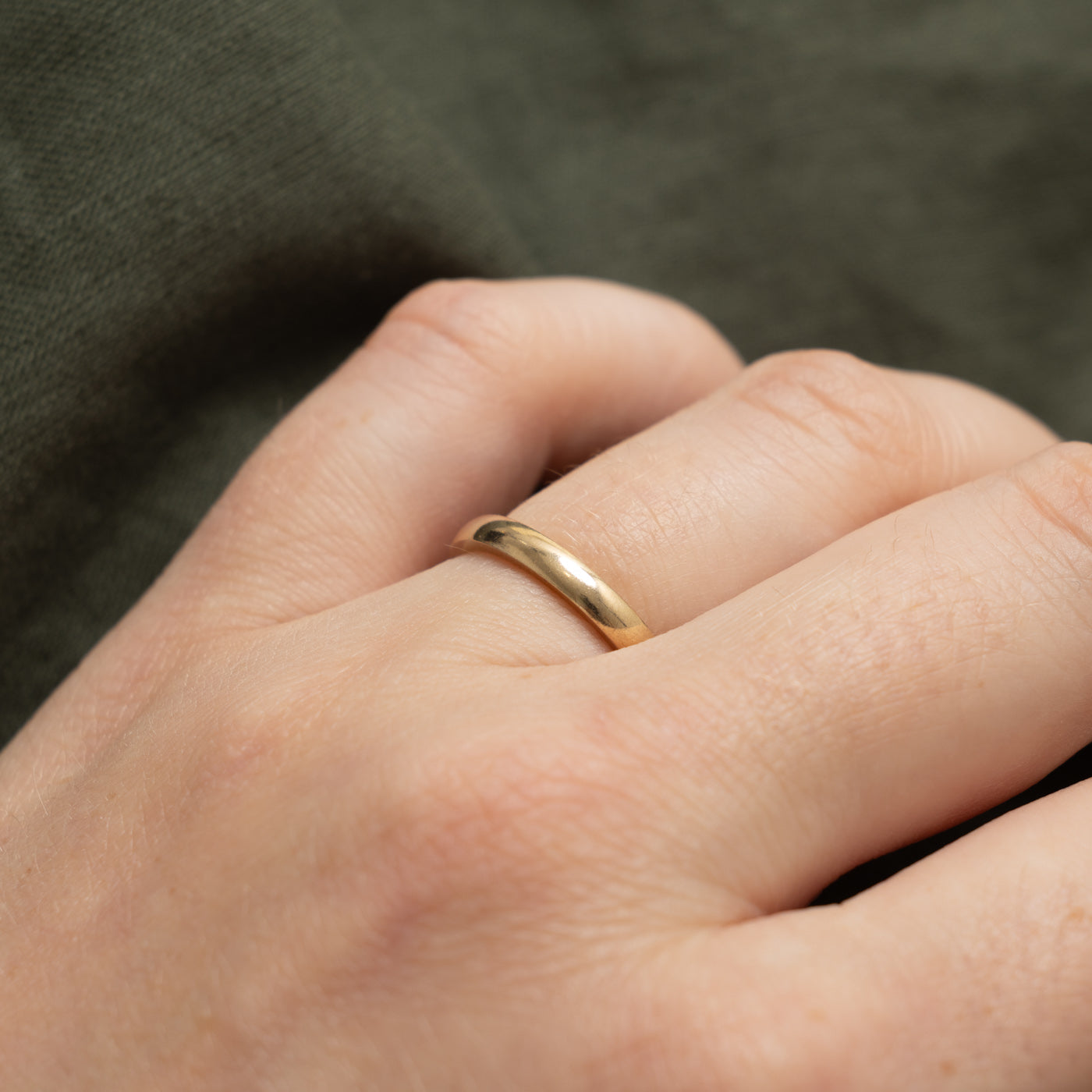 1945 Birmingham 9k Yellow Gold Plain Band | 2.50mm | SZ 5.75