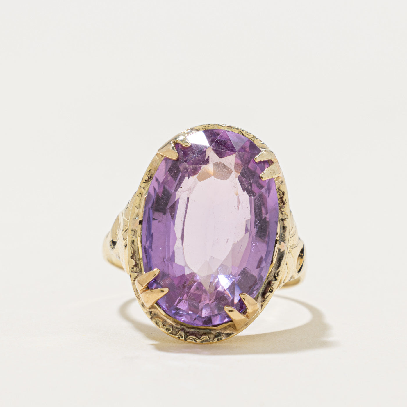 14k Oval Cut Synthetic Sapphire Textured Cocktail Ring | 12.60ct | SZ 7.75