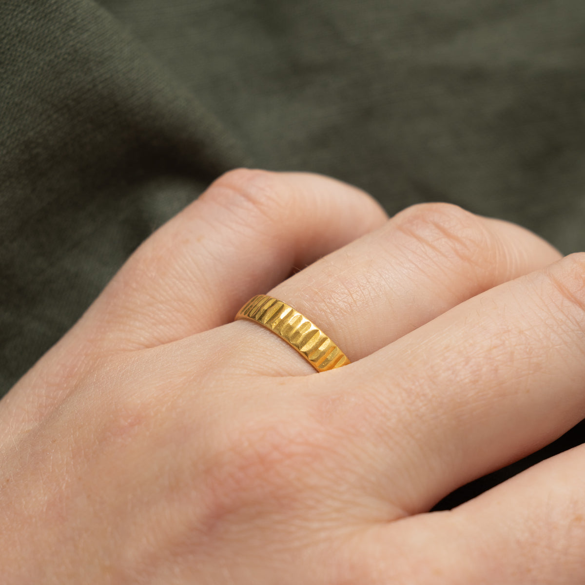 1961 Birmingham 22k Yellow Gold Grooved Band | 3.90mm | SZ 6.25