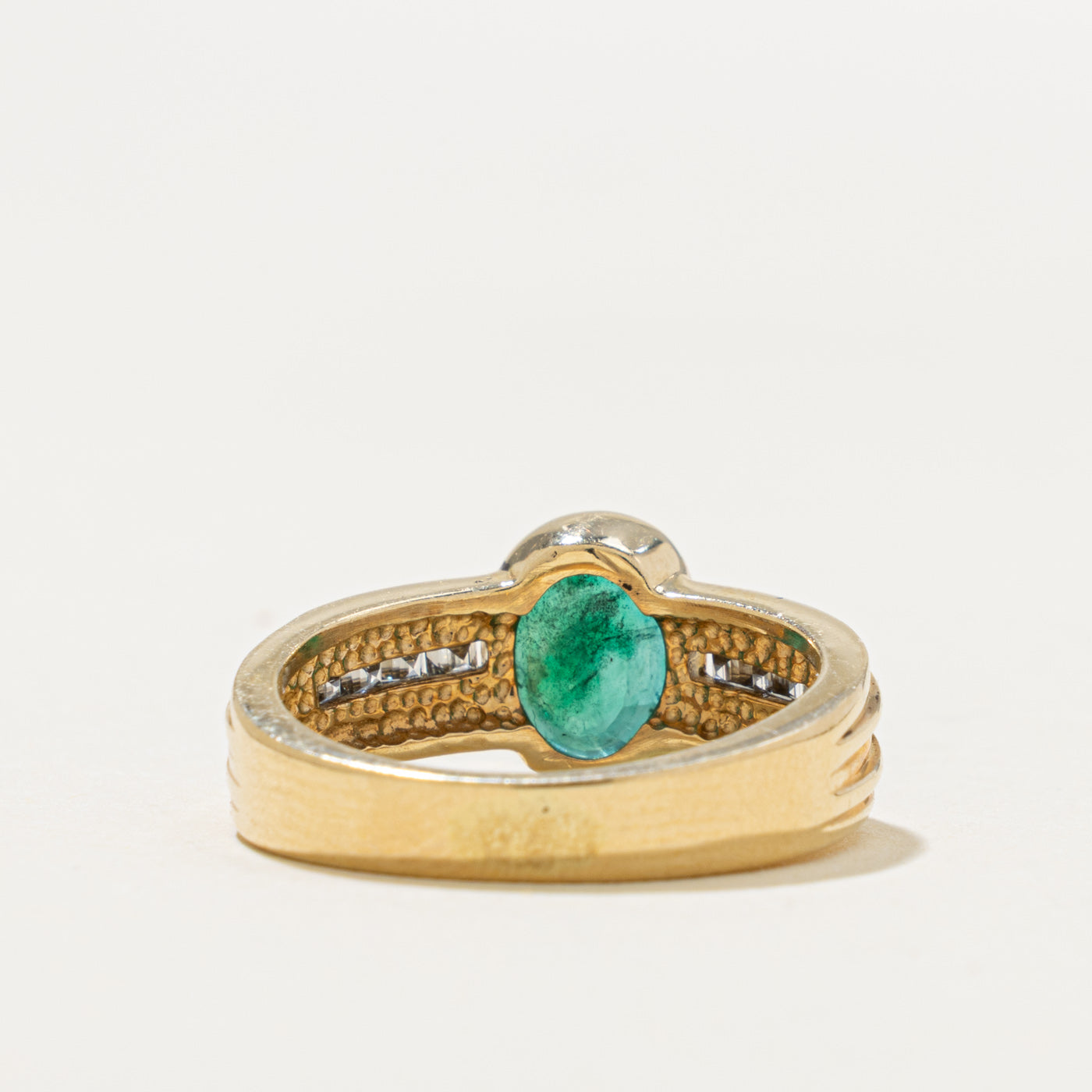 14k Bezel Set Emerald & Diamond Grooved Ring | 1.00ct, 0.20ctw | SZ 4.25