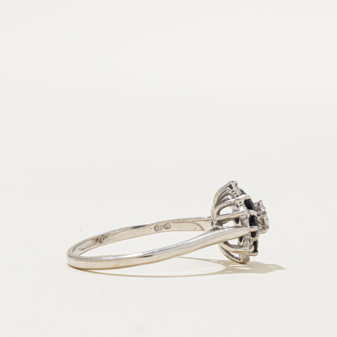 18k Sapphire & Diamond Star Floral Cluster Ring | 0.45ctw, 0.17ctw | SZ 9.75