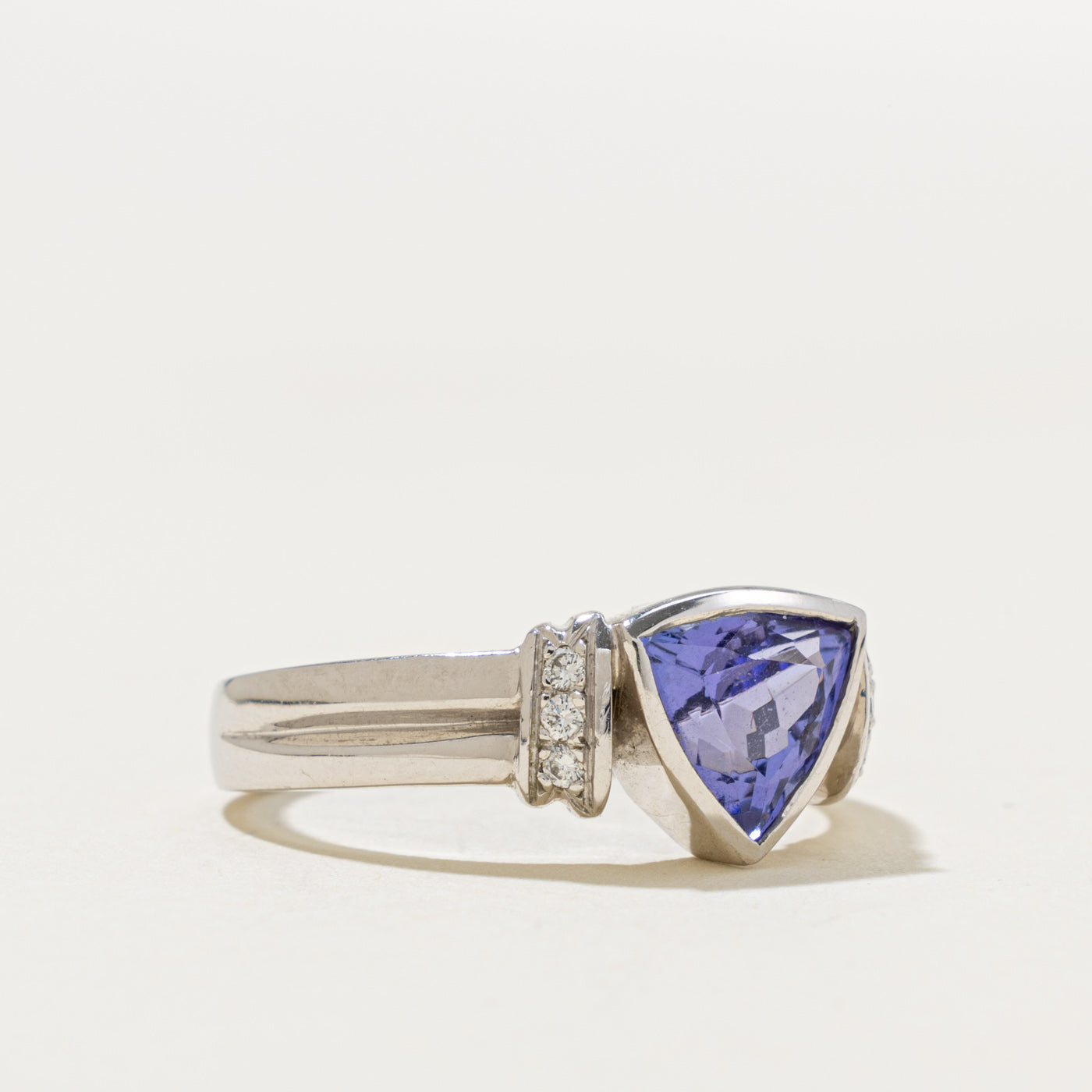 14k Bezel Set Trillion Cut Tanzanite & Diamond Grooved Ring | 1.80ct, 0.10ctw | SZ 8