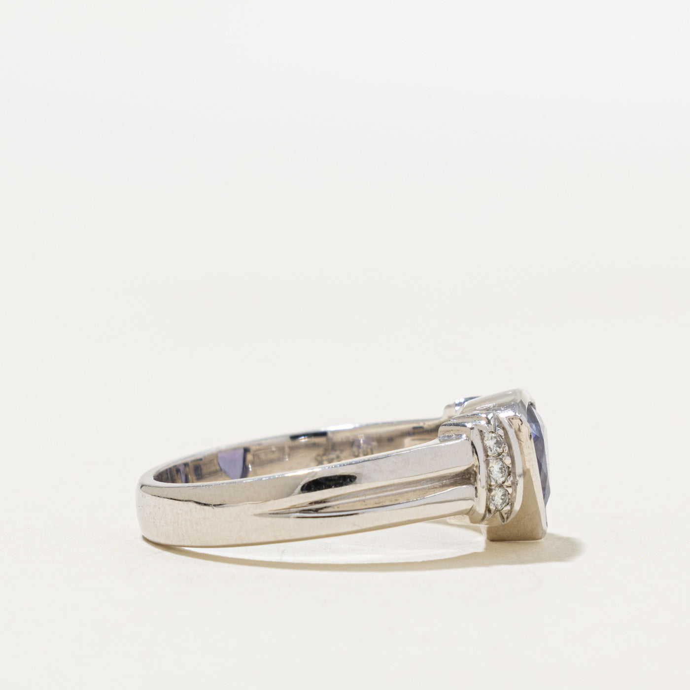 14k Bezel Set Trillion Cut Tanzanite & Diamond Grooved Ring | 1.80ct, 0.10ctw | SZ 8