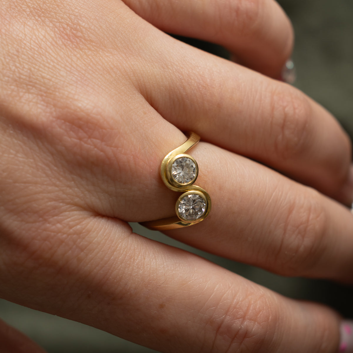 18k Toi et Moi Diamond Bypass Ring | 0.90ctw SI1 J | SZ 6.5