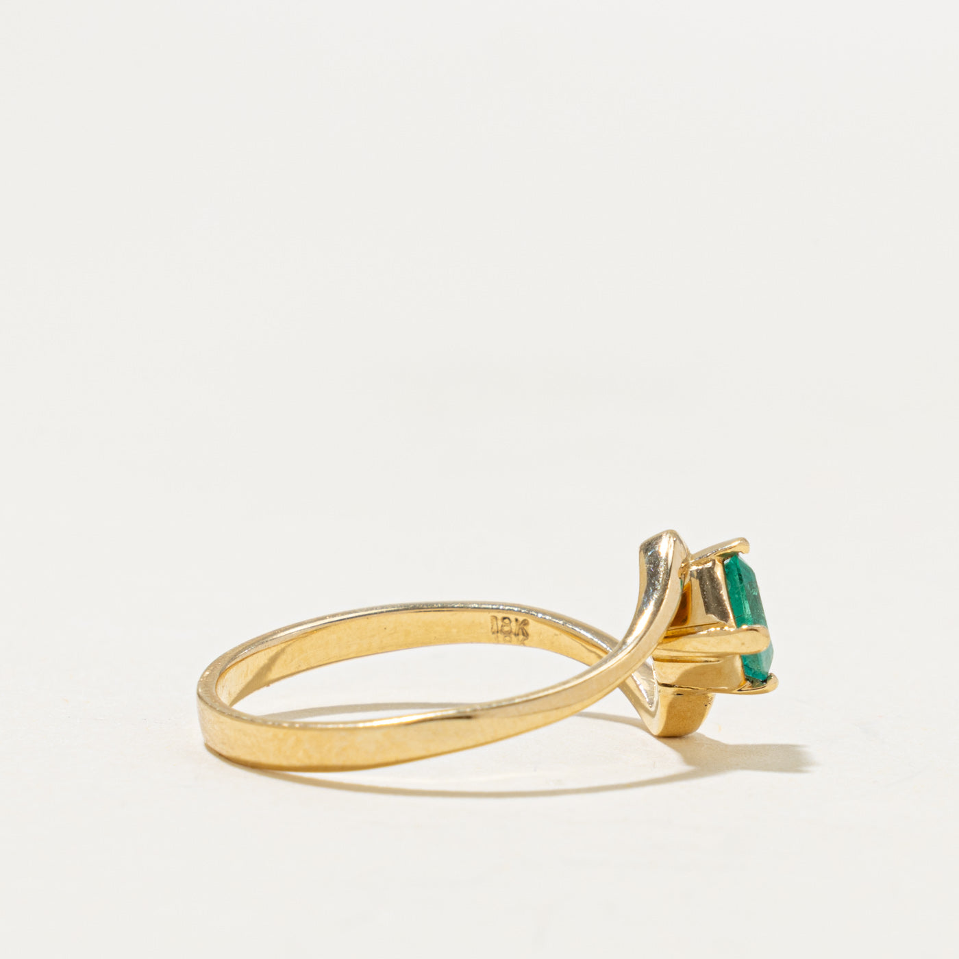 18k Compass Set Emerald Bypass Ring | 0.62ct | SZ 7.5