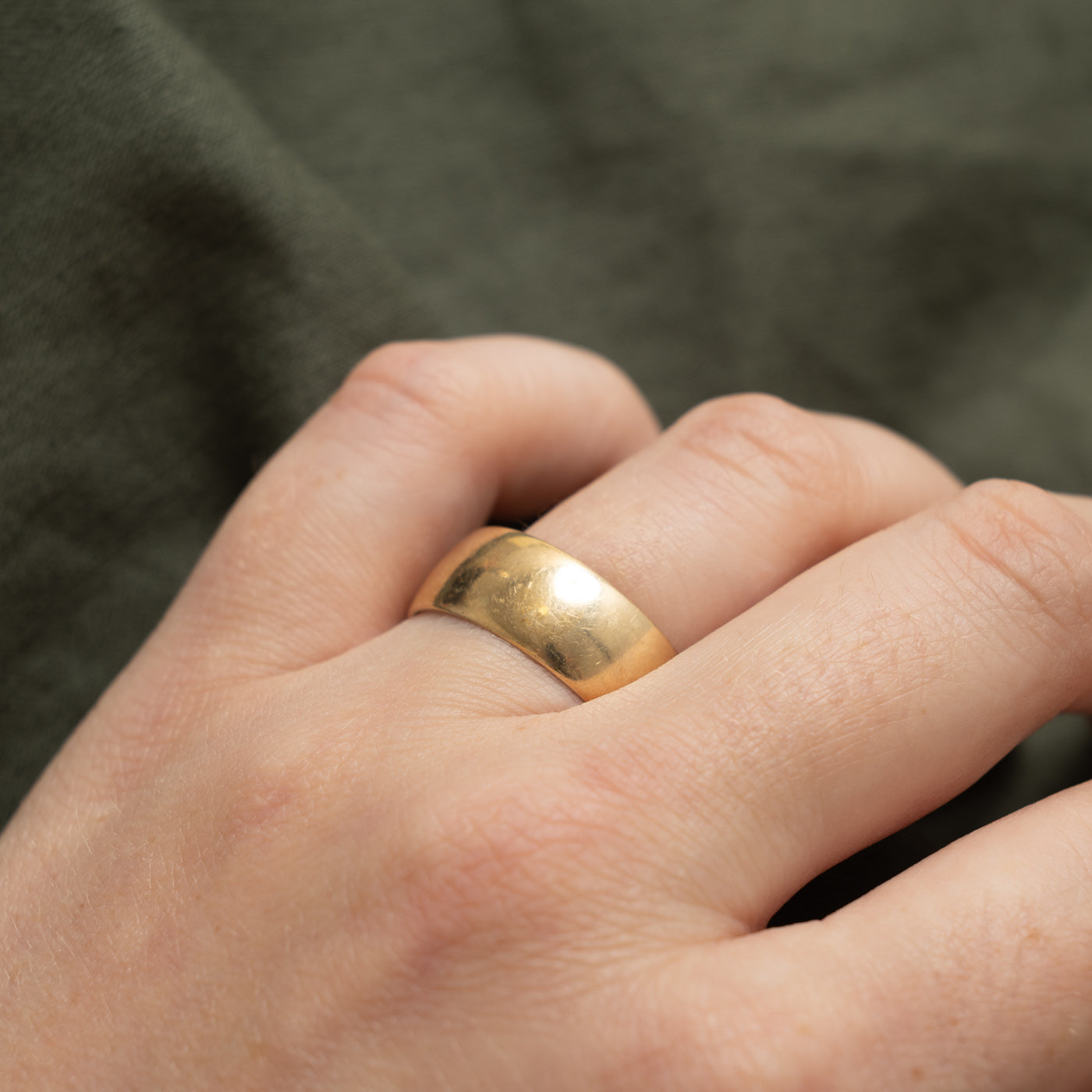 1969 London 9k Yellow Gold Cigar Band | 8.00mm | SZ 10.5