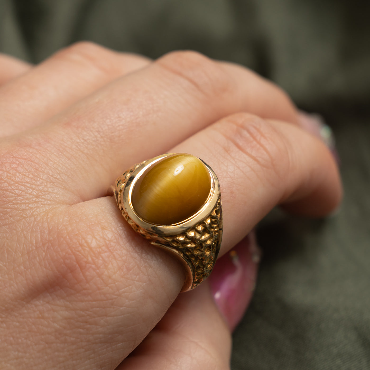 10k Tiger's Eye Nuggety Signet Ring | 9.00ct | SZ 10