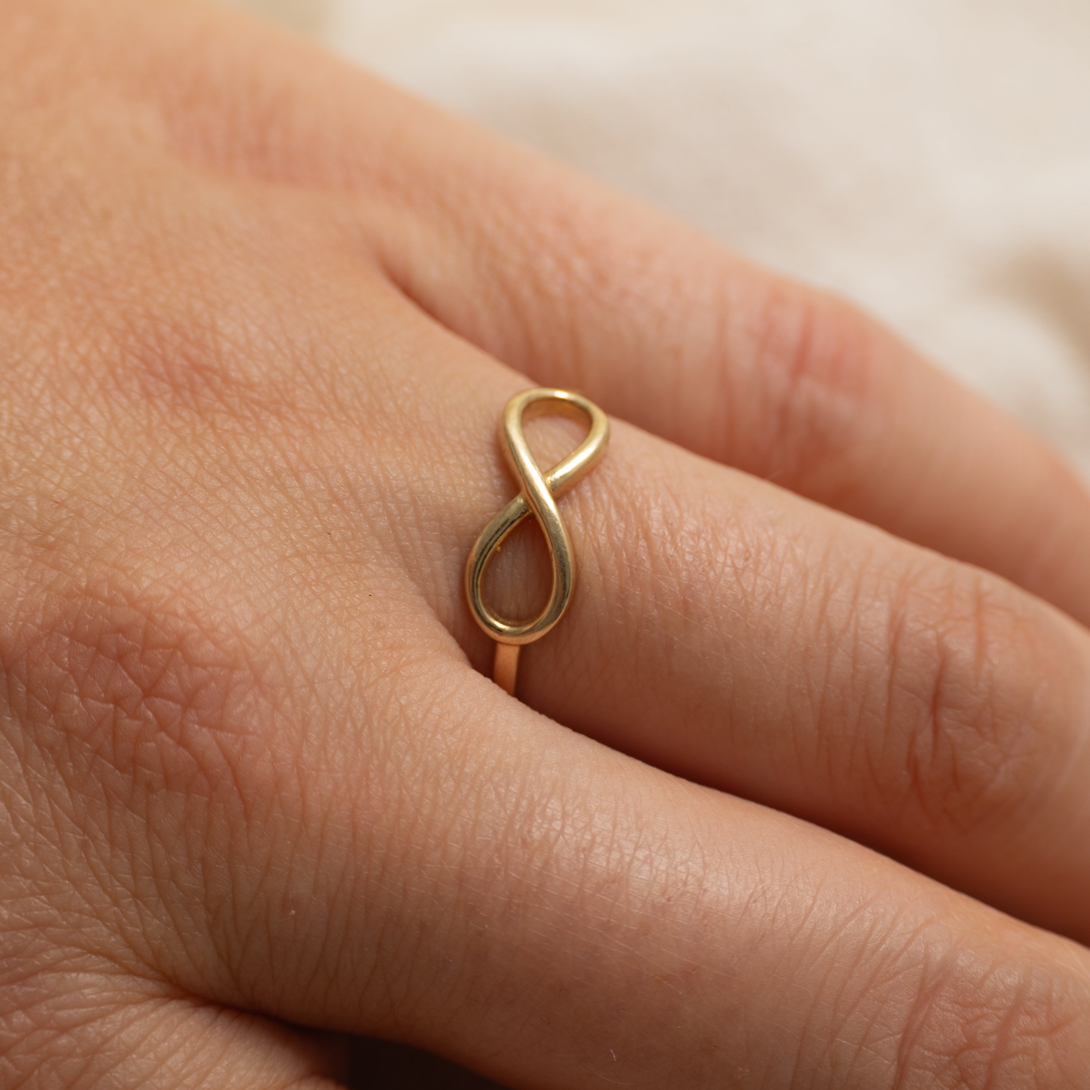 10k Yellow Gold Infinity Ring | SZ 7.5
